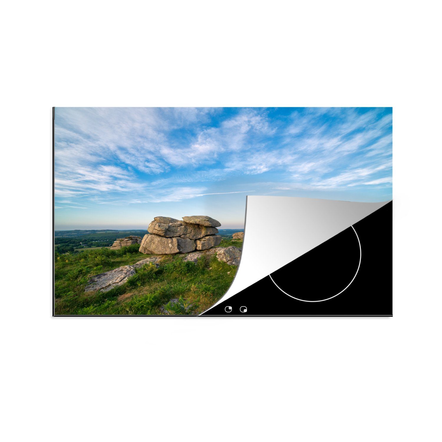 MuchoWow Herdblende-/Abdeckplatte Felsen in den grünen Mooren des Dartmoor National Park, Vinyl, (1 tlg), 81x52 cm, Induktionskochfeld Schutz für die küche, Ceranfeldabdeckung