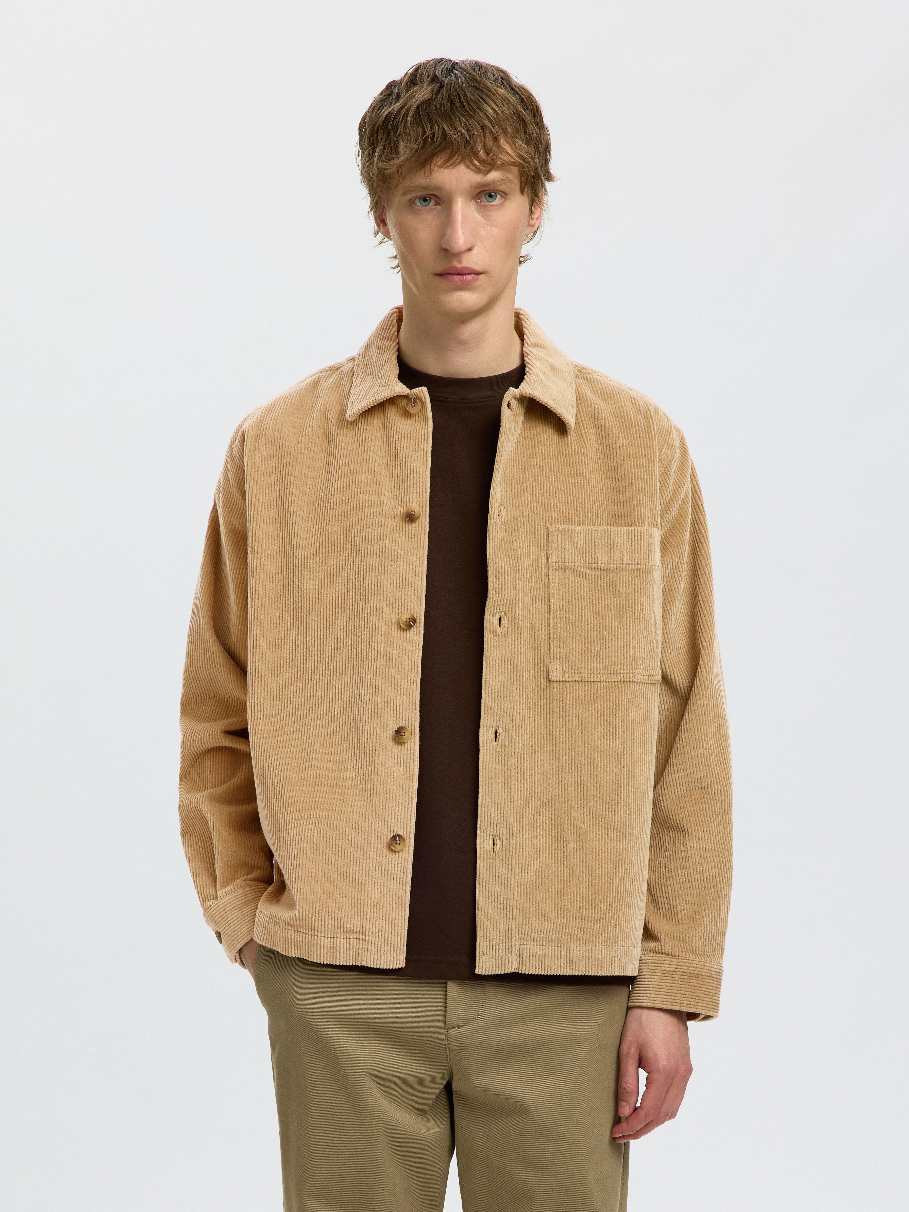 Selected Langarmhemd SLMOTTO KRIS CORD OVERSHIRT NOOS Baumwollmischung, regular fit