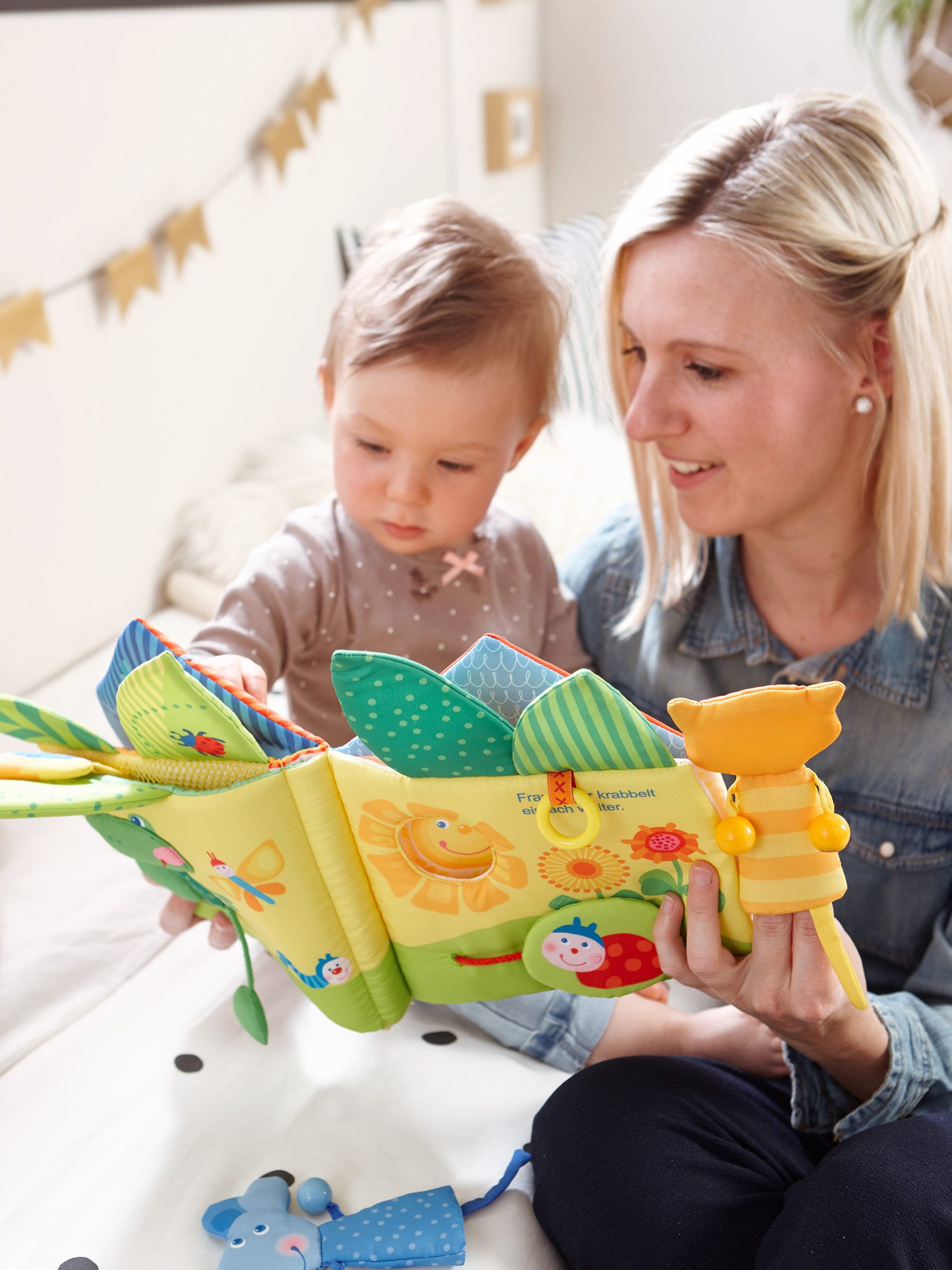 Haba Stoffbuch Blätterhäuschen, unisex neutral