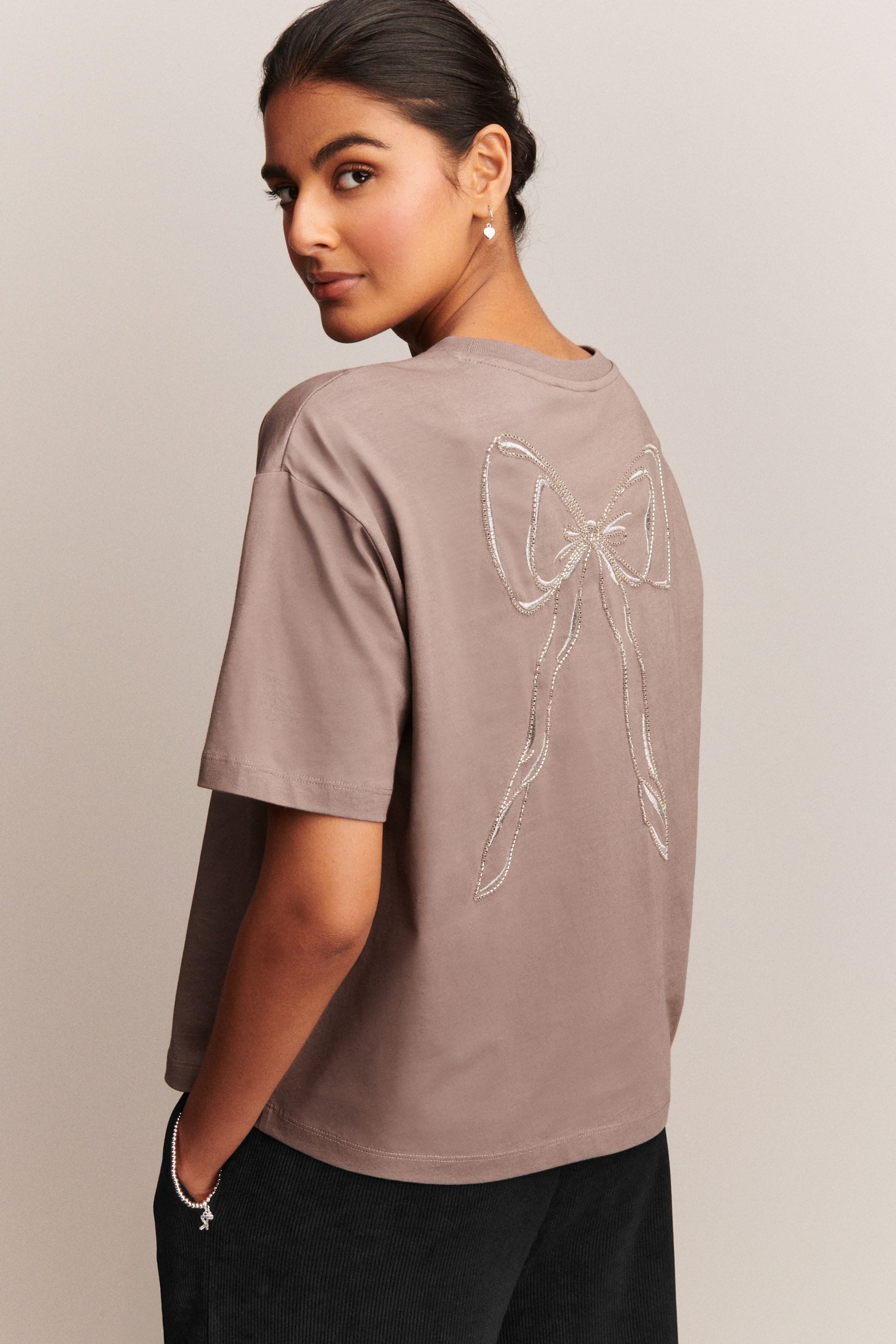 Next T-Shirt T-Shirt mit verzierter Schleife günstig online kaufen