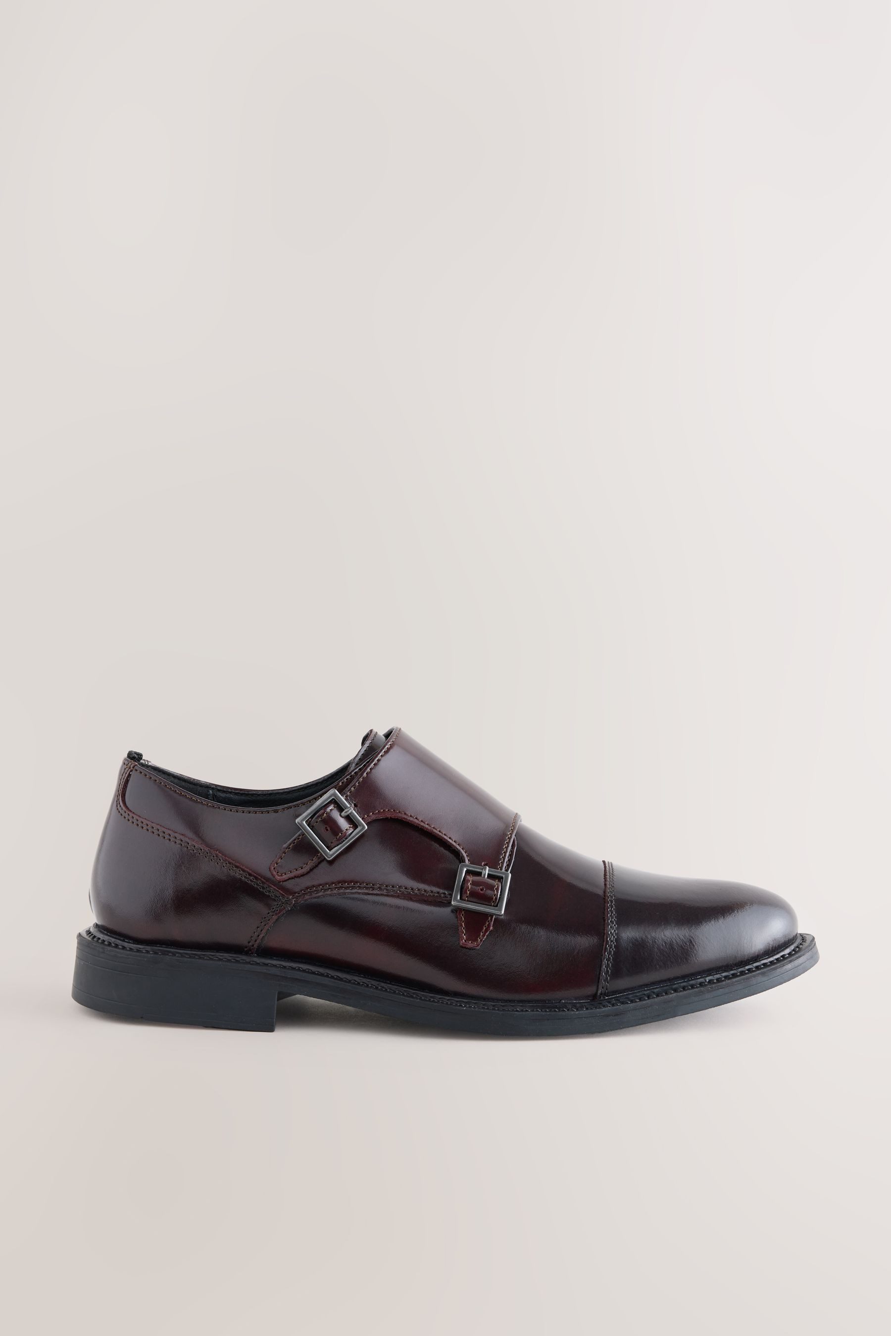 Next Monkstraps mit zwei Riemen Slipper (1-tlg)
