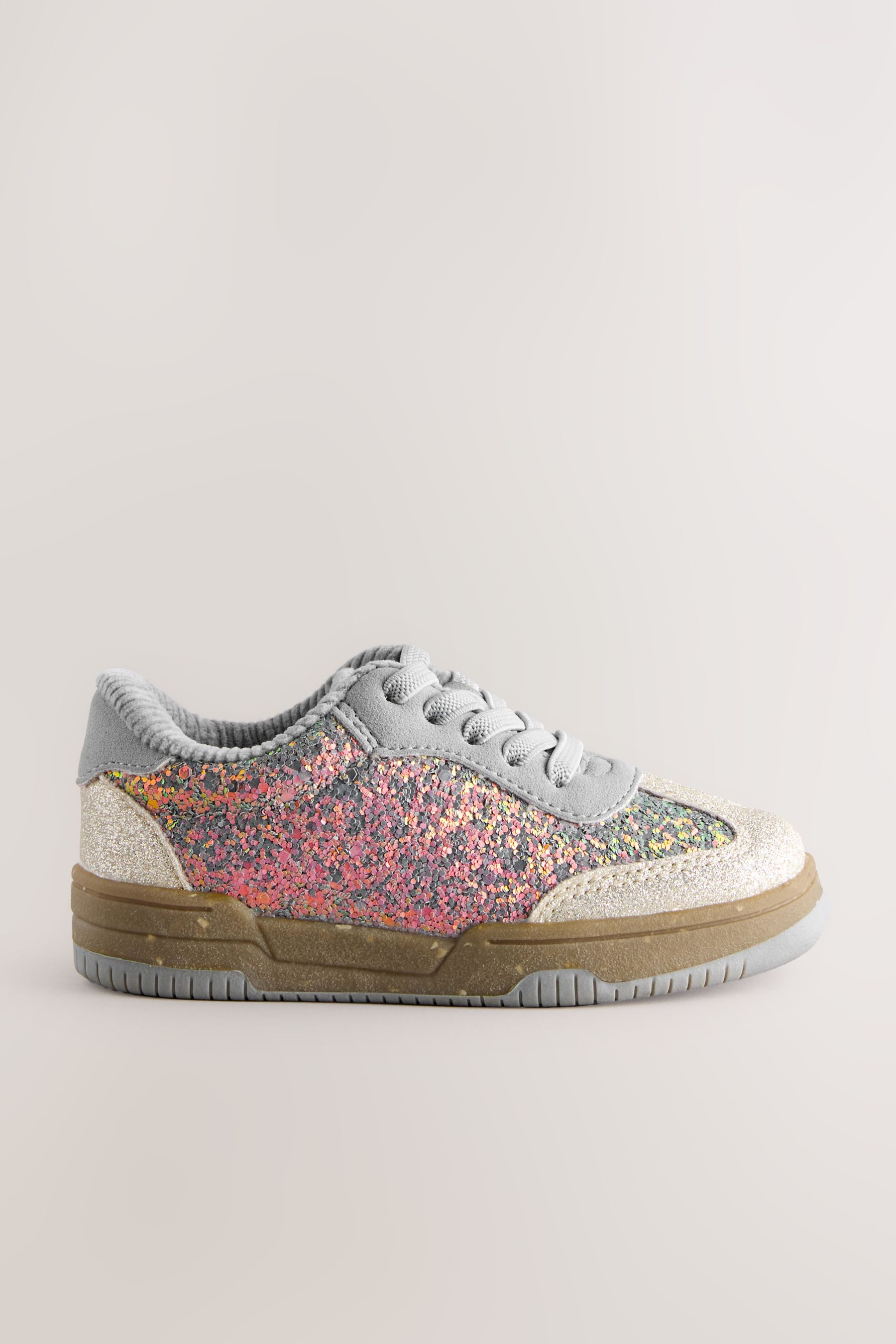 Retro-Sneaker zum Schnüren Sneaker
