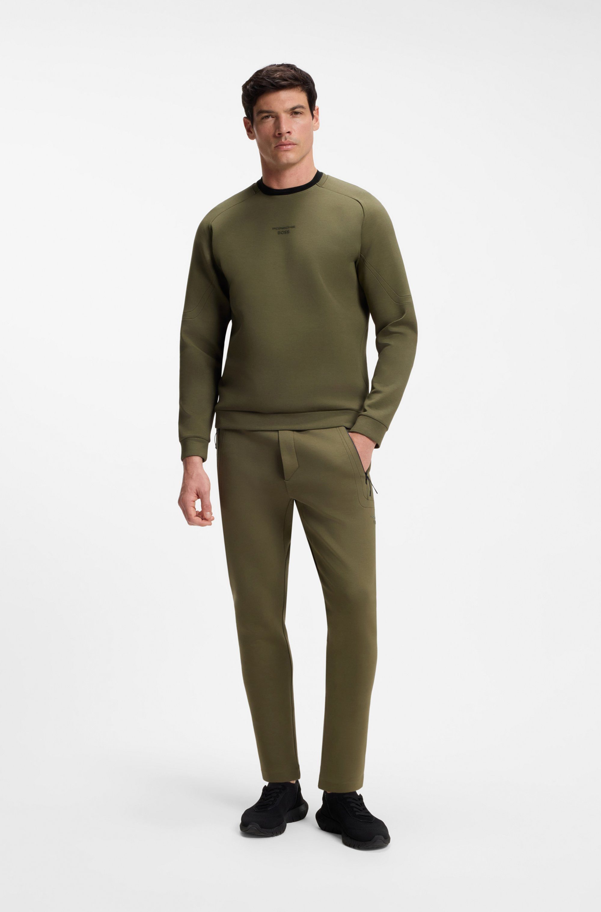 BOSS GREEN Sweatshirt Porsche Spirit 70 Capsule Collection Premium Herrenmode Innovative Geruchskontroll-Technologie HEIQ MINT