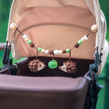 SindiBaba Kinderwagenkette Gehäkelte Kinderwagenkette mit Rasseln Igel HARRY braun SindiBaba (3-tlg), mit Rasseln