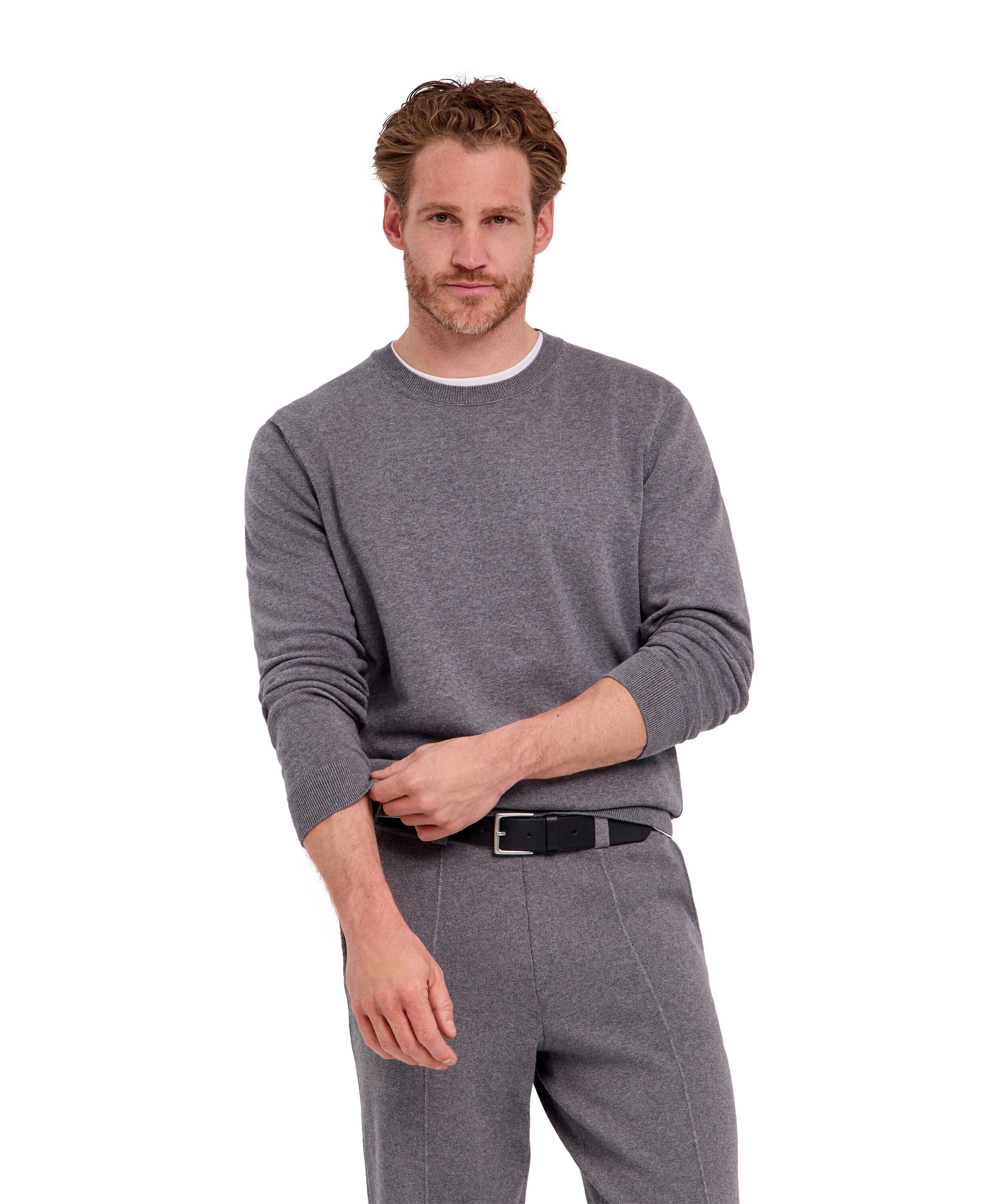 light greymel. (3390)