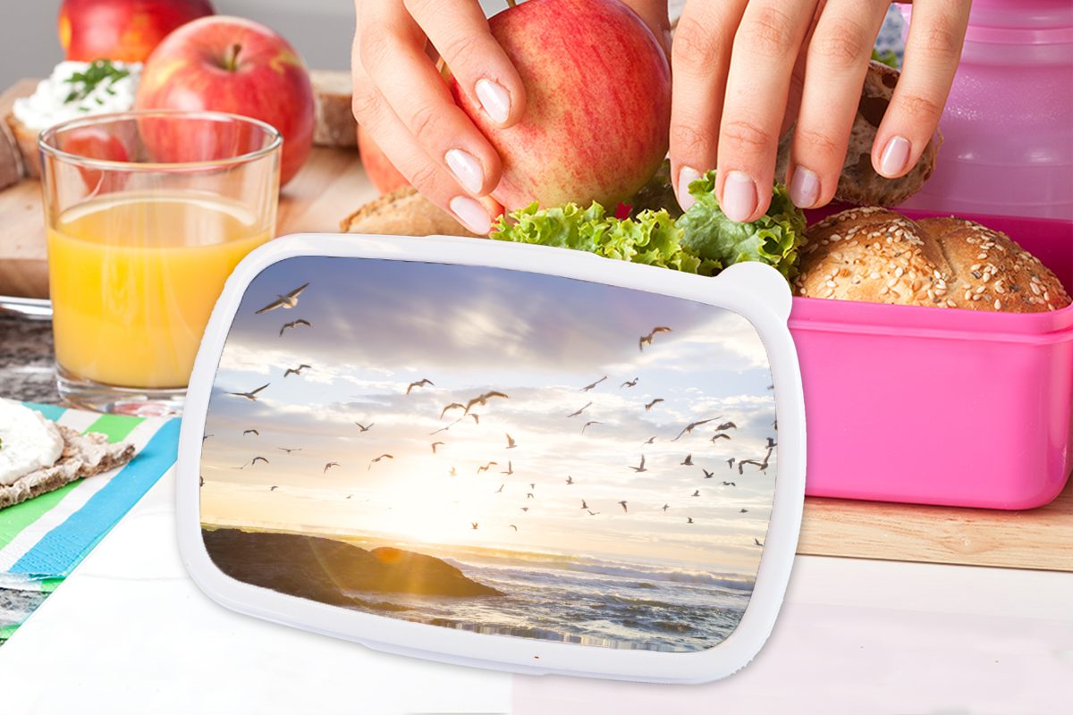 MuchoWow Lunchbox Brotbox Erwachsene, Kinder, Kunststoff, bei Snackbox, von für Vögeln Sonnenuntergang, (2-tlg), Bild Brotdose Kunststoff rosa Ruhiges Mädchen