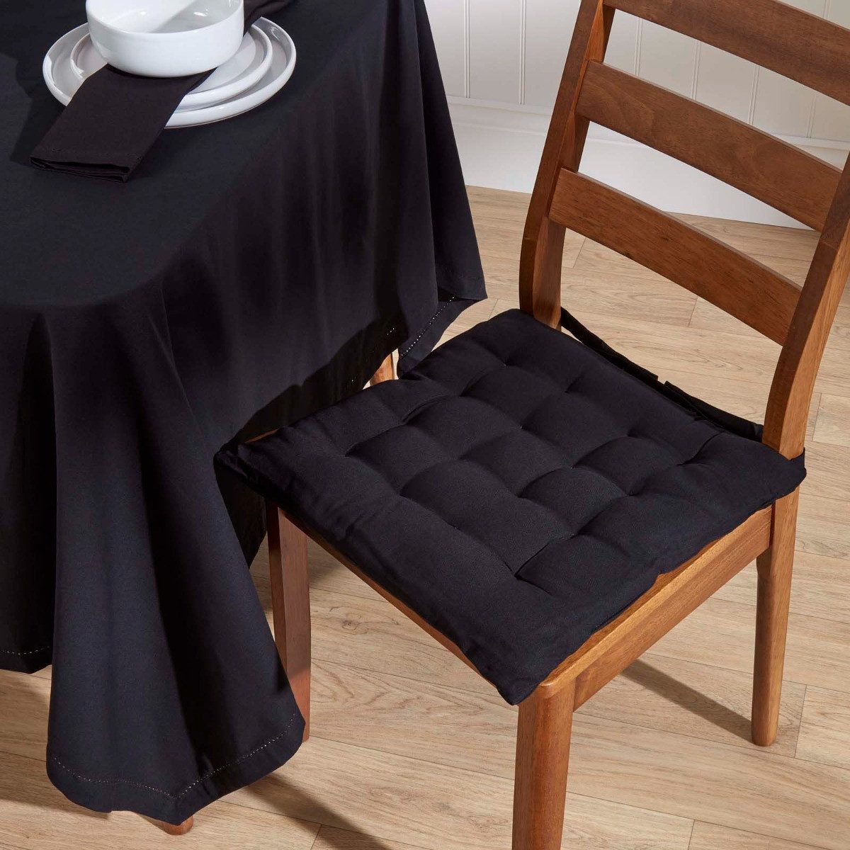 Homescapes Tischdecke Tischdecke schwarz – 137 x 137 cm, 100% Baumwolle (1-tlg) – Bild 5 von 5