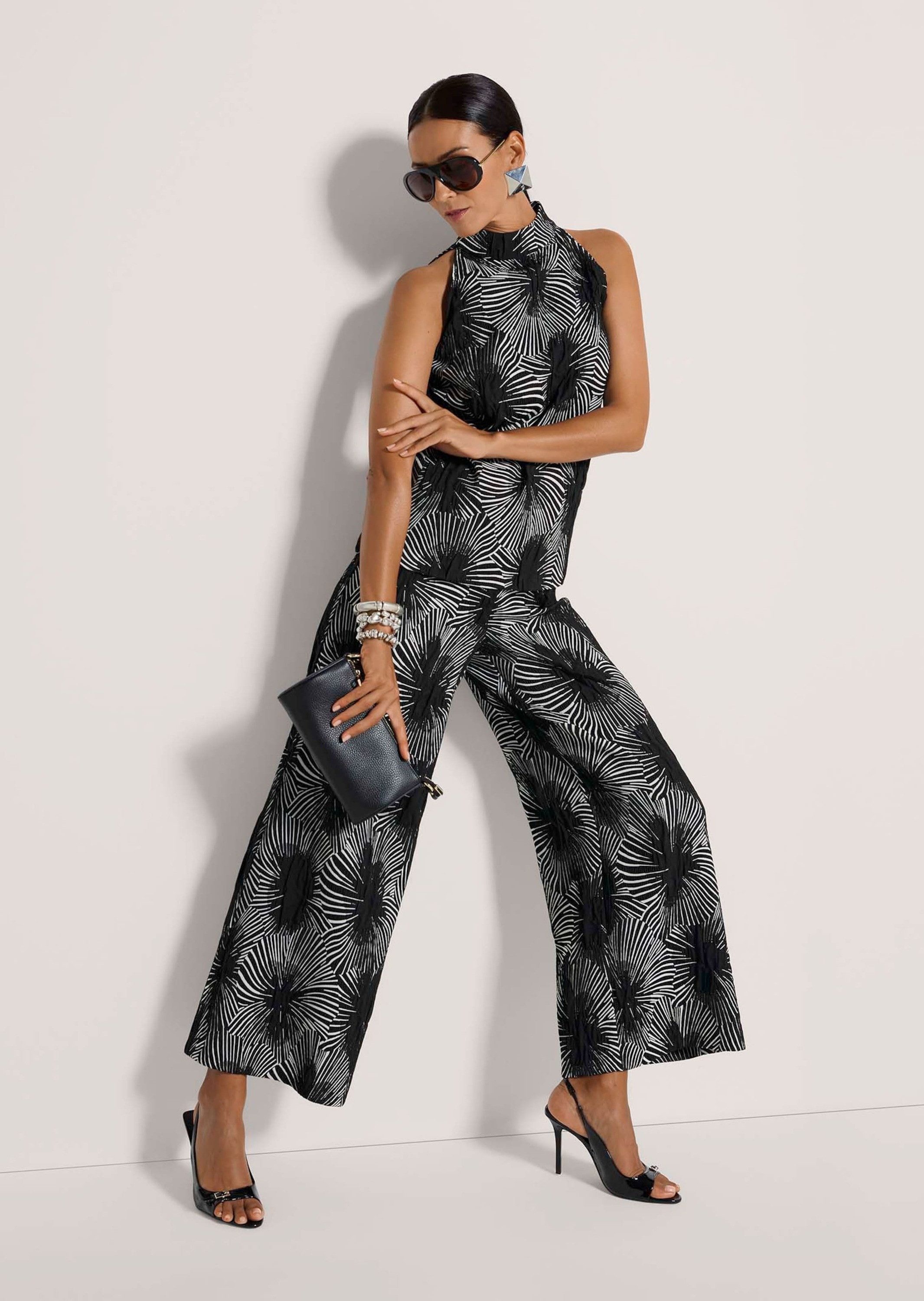 MADELEINE Kurzarmshirt Print-Neckholder mit Stehkragen und gerader Form Ärmelloses Top mit Strukturprint, mit Elasthan-Anteil