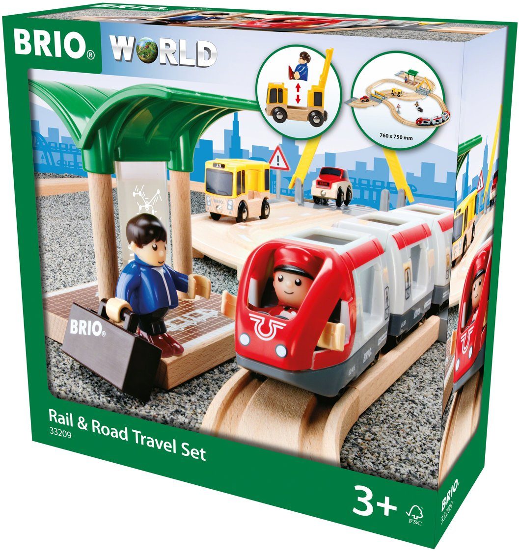 Image of BRIO® Spielzeug-Eisenbahn »BRIO® WORLD Straßen & Schienen Reisezug Set«, FSC®-Holz aus gewissenhaft bewirtschafteten Wäldern
