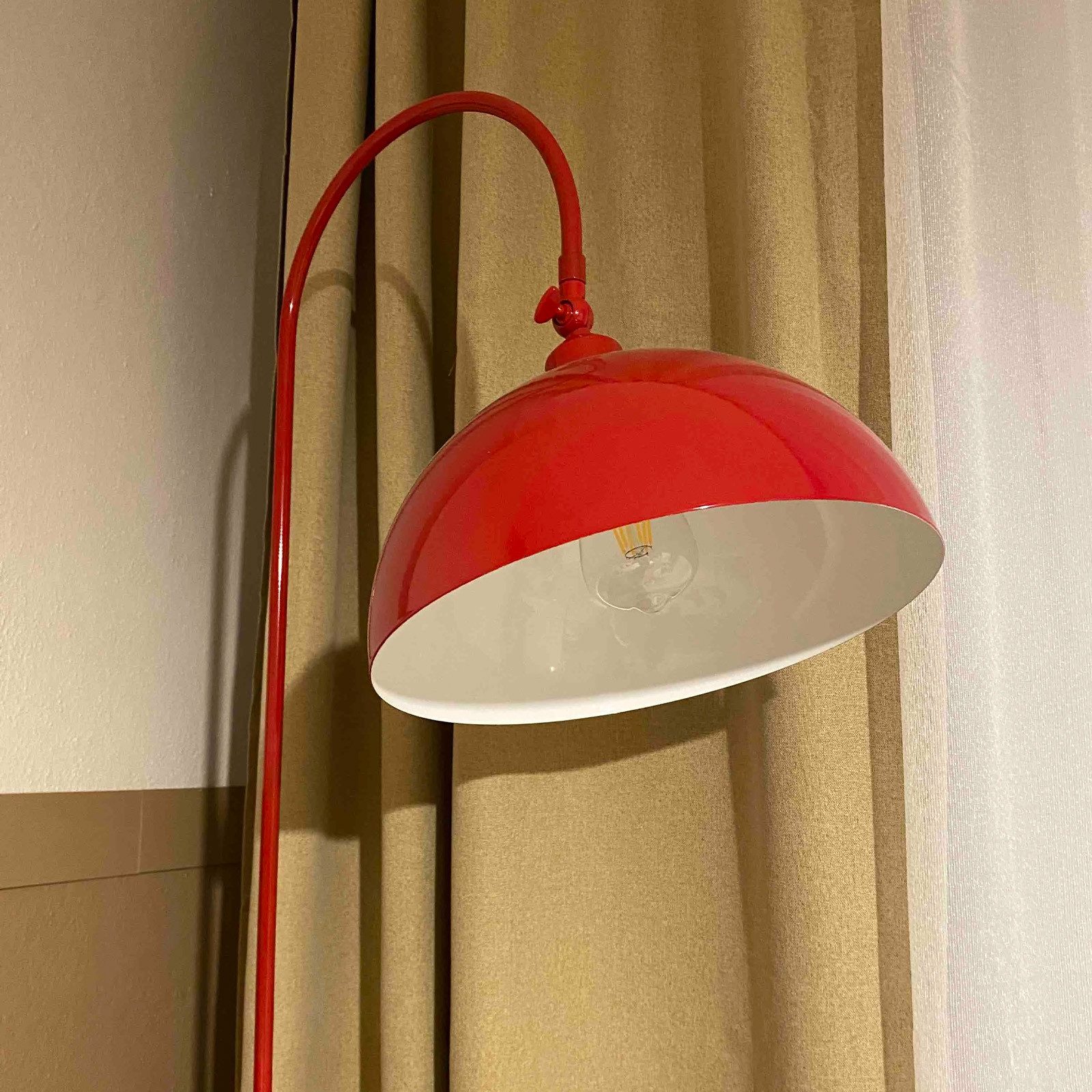 Bamyum Stehlampe Moderne Stehlampe aus Metall mit E27, verstellbarer Lampenschirm, ohne Leuchtmittel, E27, verstellbarer Lampenschirm, Stehluchte mit Ablage