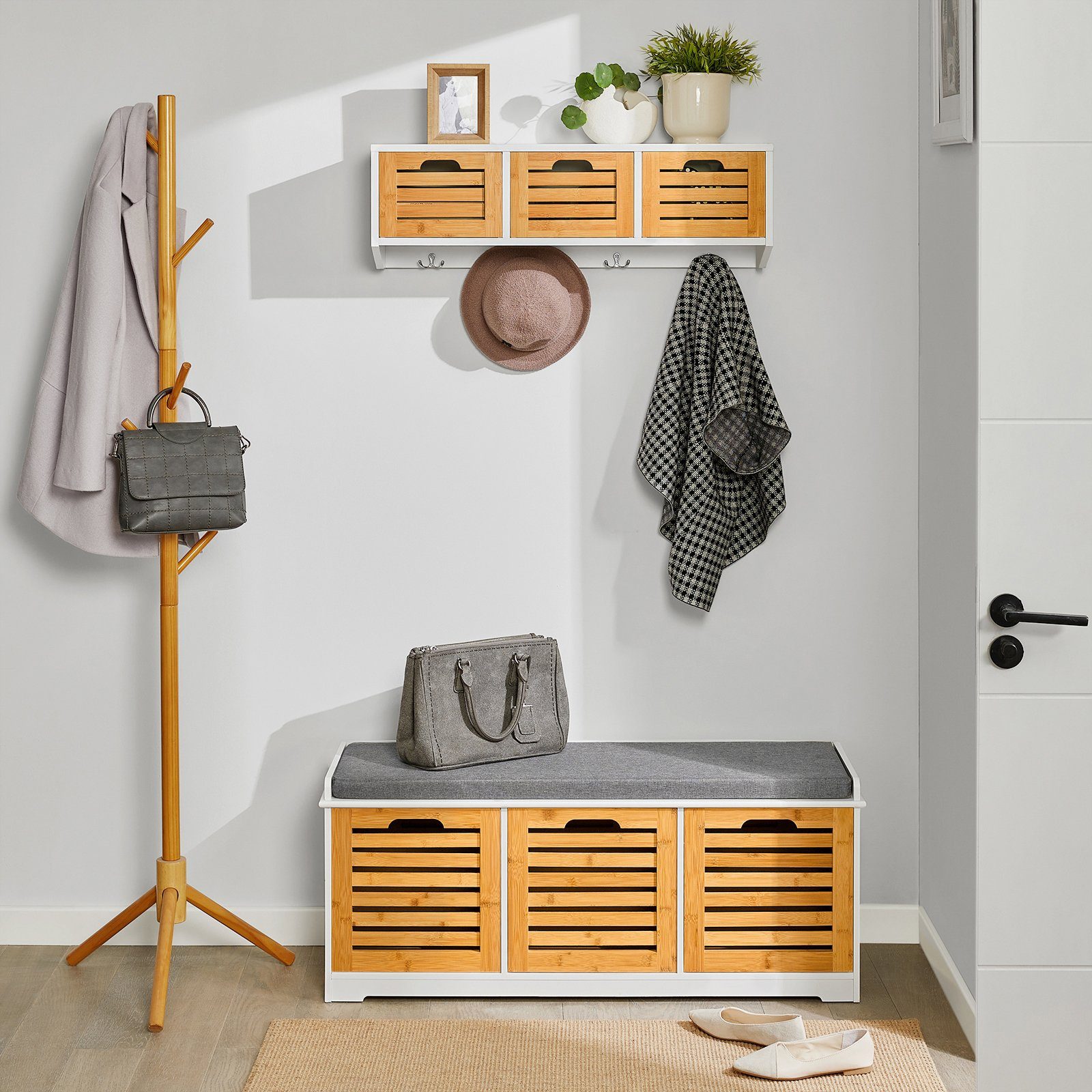 SoBuy Wandgarderobe FHK19, Flurgarderobe Kleiderhaken mit 3 Körben und 4 Haken