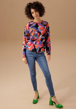 Aniston CASUAL Sweatshirt mit bunten, graphischen Blumen bedruckt
