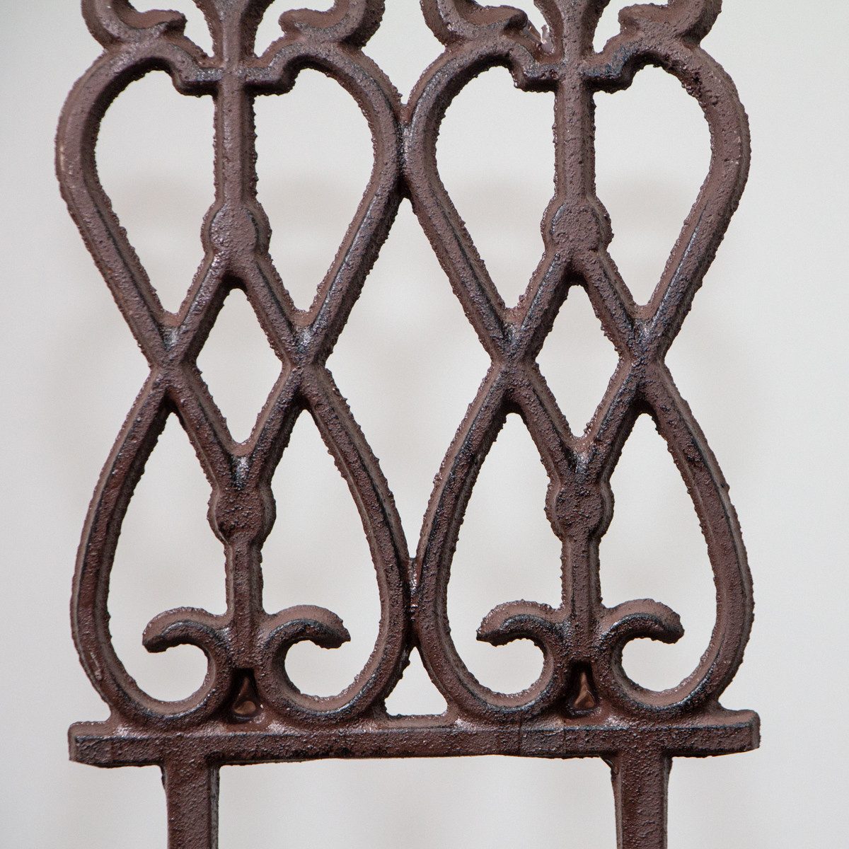 Antikas Gartenfigur Beetzaun, klein, Beeteinfassung aus Gusseisen, Ziergitter, Dekoration