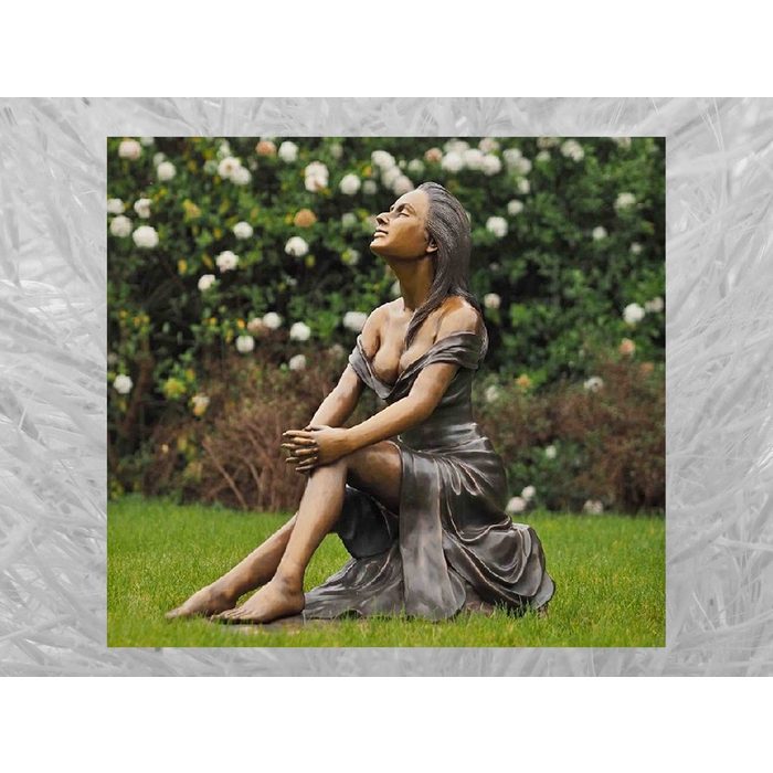 IDYL Gartenfigur IDYL Bronze-Skulptur Sitzende Frau Bronze