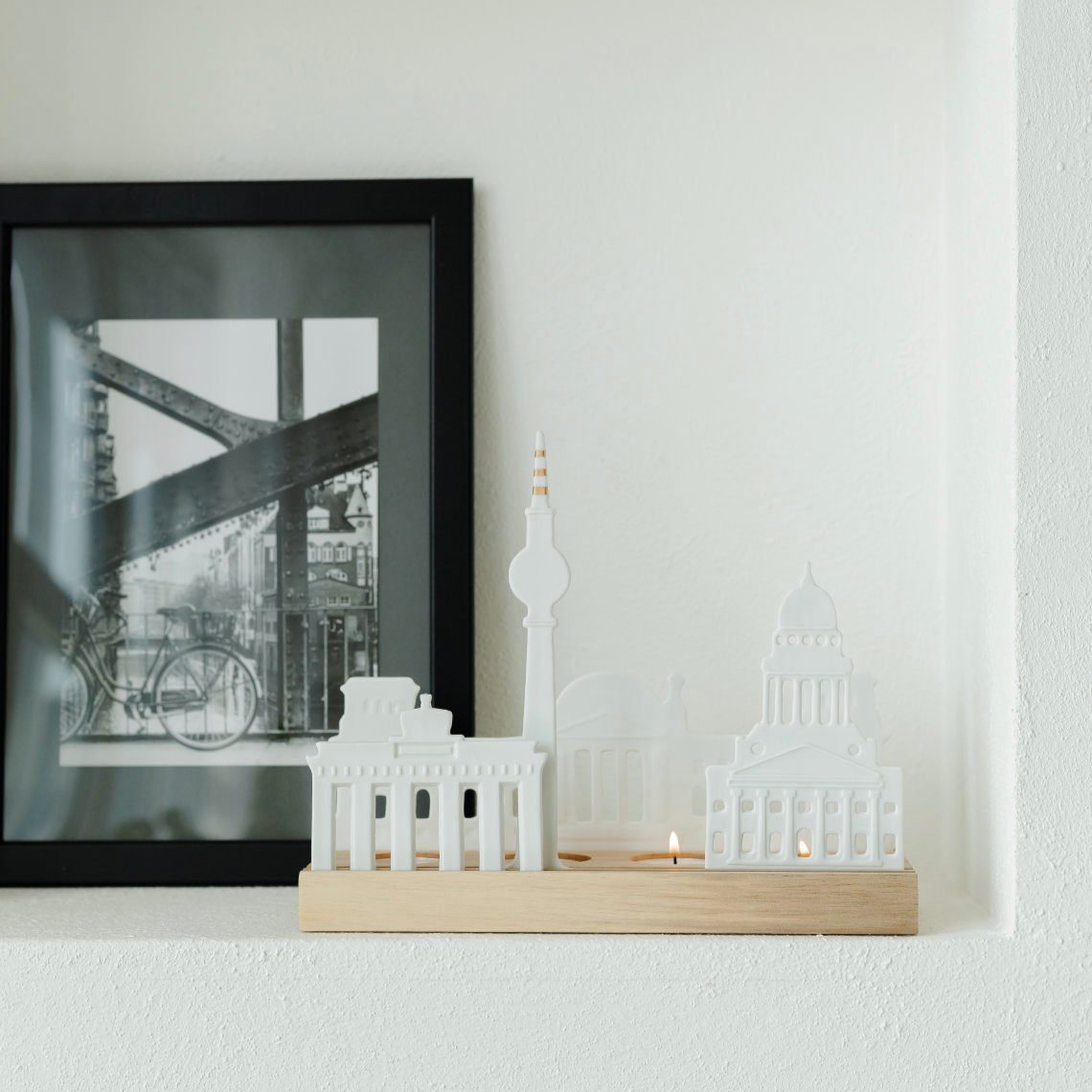 Räder Teelichthalter Lichtobjekt Stadtsilhouette Berlin Teelichthalter aus Porzellan