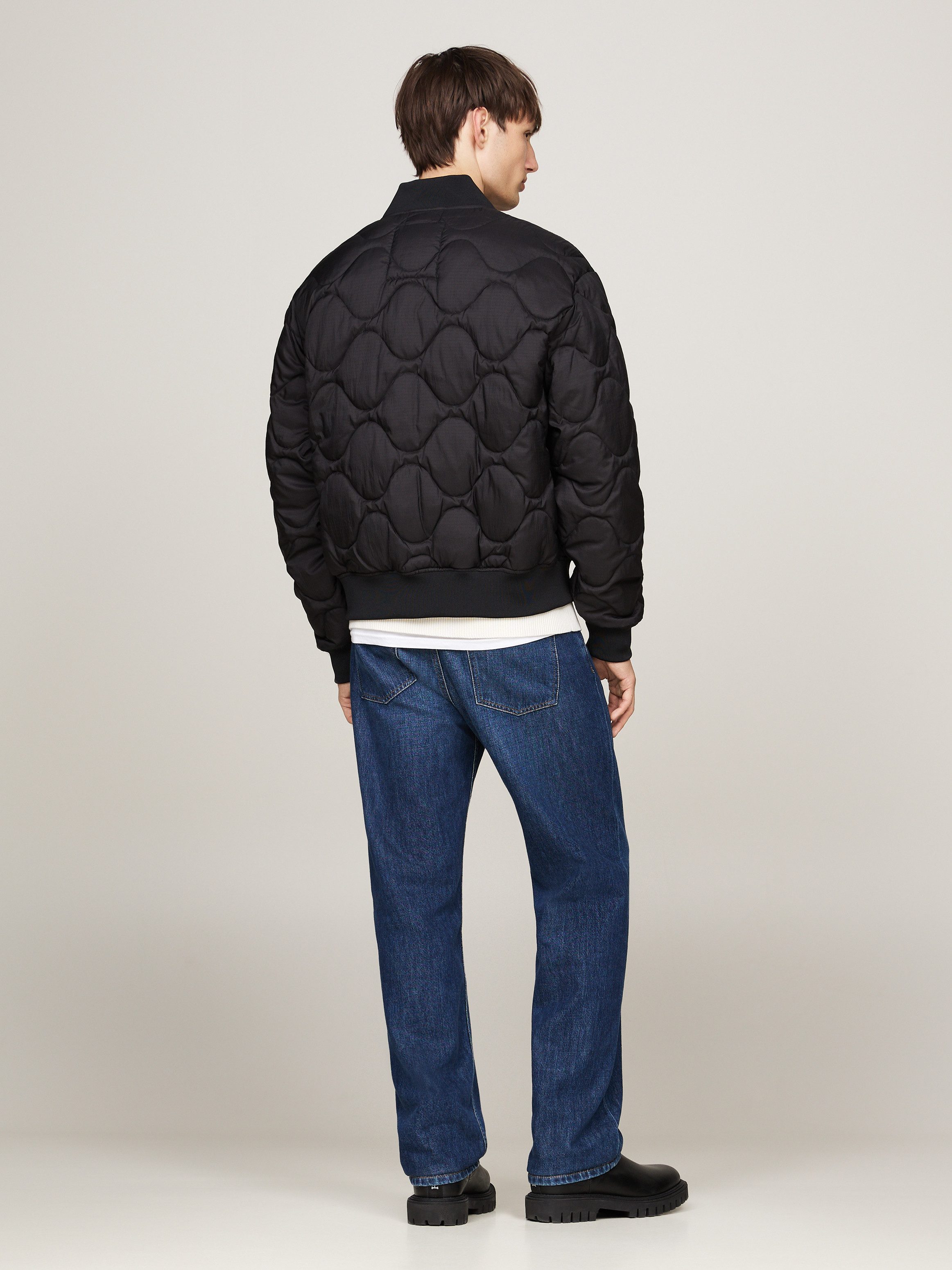 Tommy Hilfiger Steppjacke ONION QUILTED BOMBER mit Stehkragen, modische Steppung