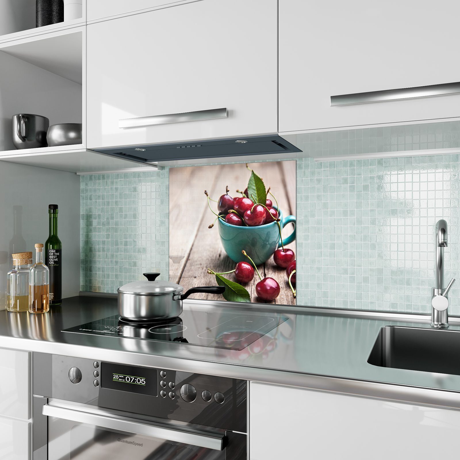 Primedeco Kirschen in Tasse Küchenrückwand mit Motiv Spritzschutz Küchenrückwand Glas