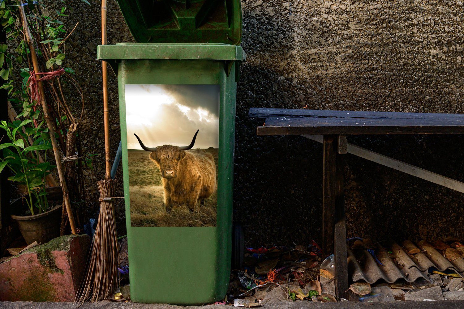 MuchoWow Wandsticker Mülleimer-aufkleber, Sticker, St), Sonne - Mülltonne, (1 Container, - Tiere Abfalbehälter Hochländer Schottischer