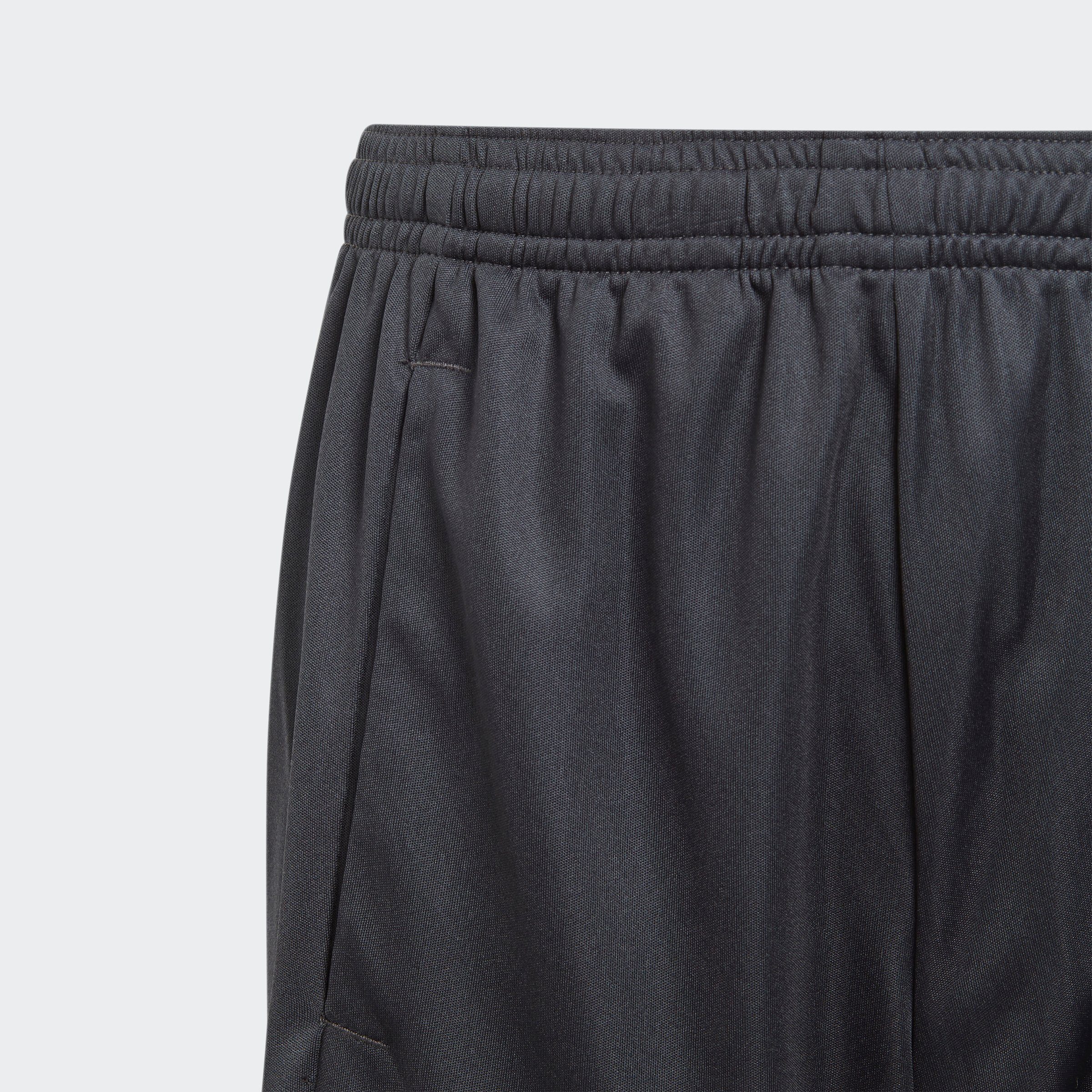 Lucid TRAIN (1-tlg) Lemon Sportswear Carbon LOGO Shorts adidas / REGULAR-FIT AEROREADY ESSENTIALS