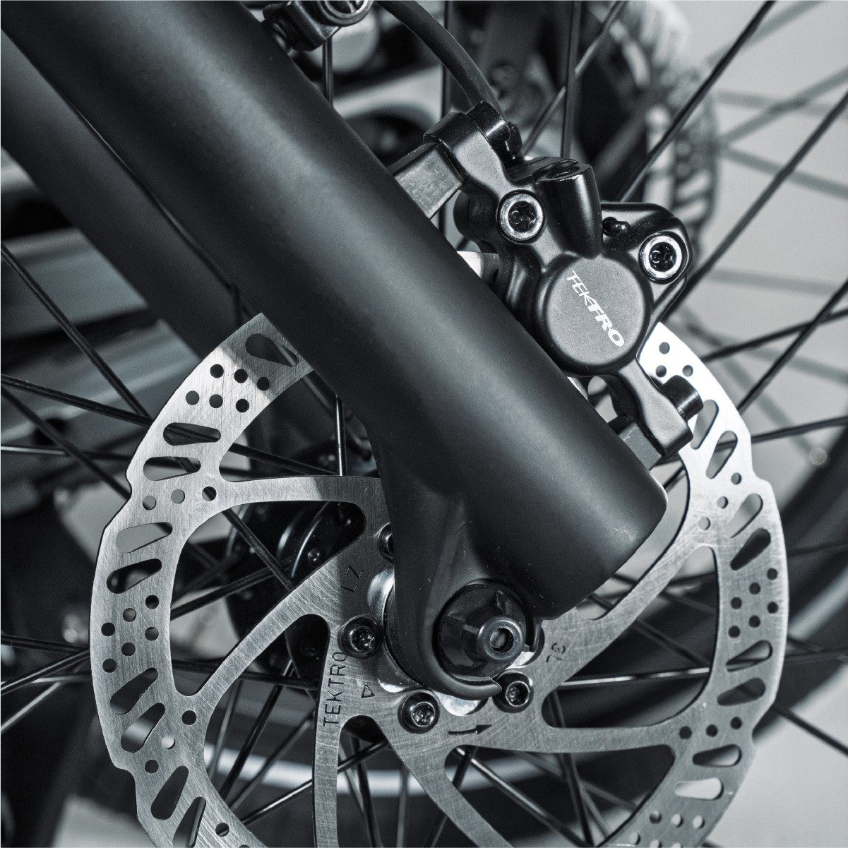 BERLIN BIKE 2GO E-Bike Folding Bike - 20-inch e-folding bike, full suspension, range approx. 50 km, 7-speed Shimano, Bafang rear hub motor, 378 Wh, (Ideal for riders 150 cm to 185 cm tall), portable bicycle, folding bike, collapsible e-bike