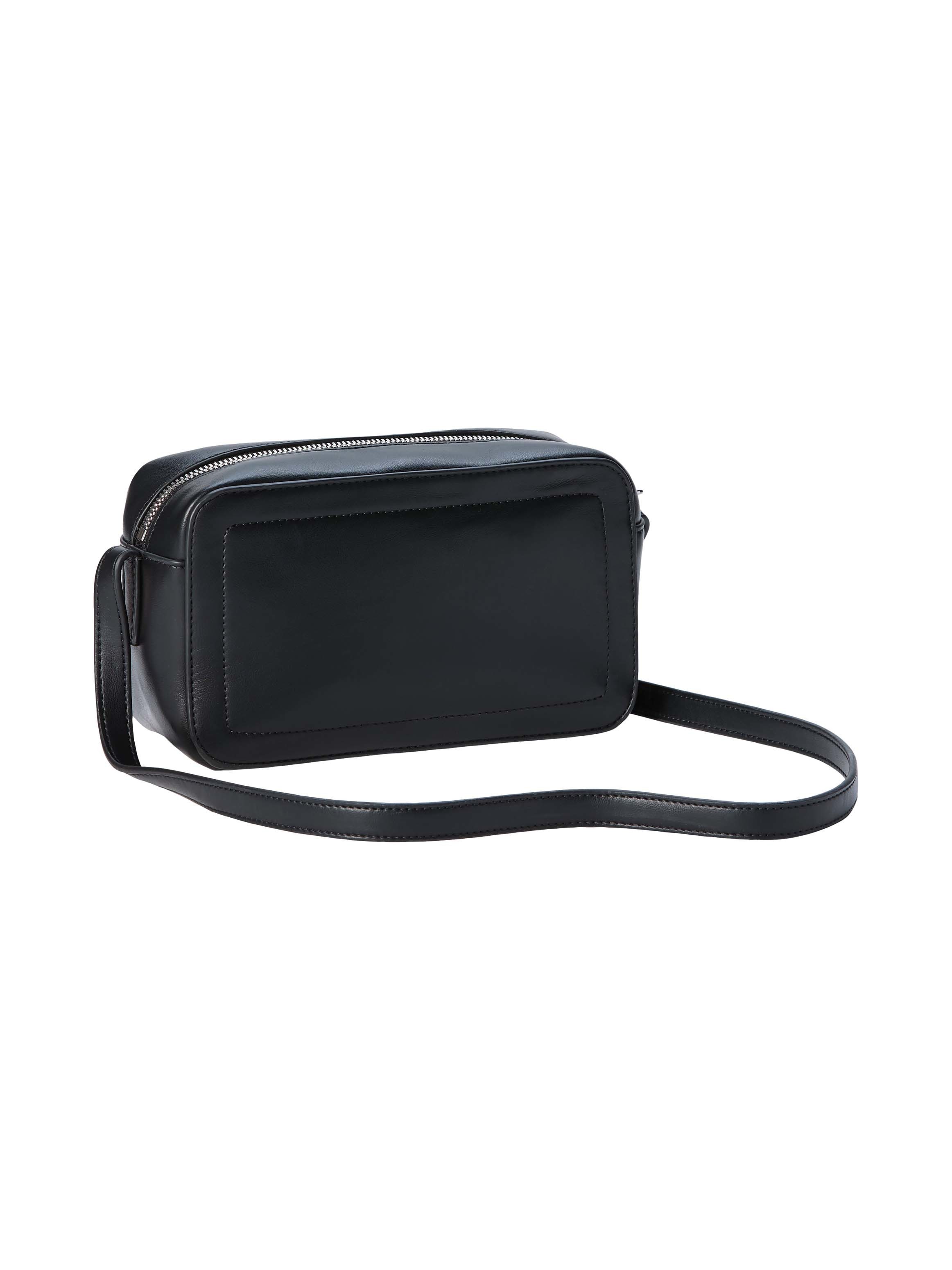 Calvin Klein Mini Bag BOLD CK CAMERA BAG, kleine Damen-Umhängetasche, Schultertasche, Kamerabag mit CK-Logo