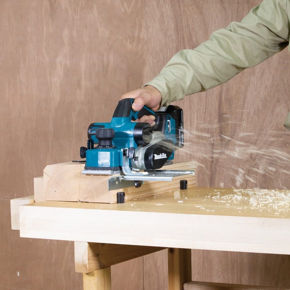Makita Akku-Elektrohobel, Hobelbreite: 82 in mm, Falzhobel 18V, DKP181ZU, Ohne Akku - im Karton
