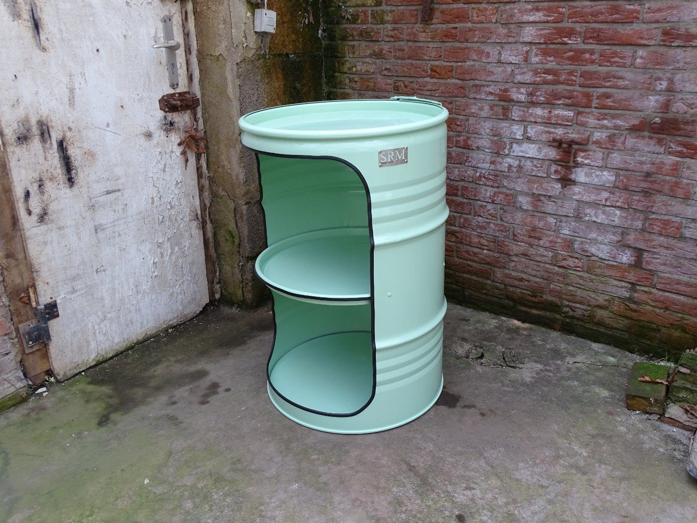 SRM Design Mehrzweckregal Fassregal Design Regal Ölfass 210L Weißgrün Fassmöbel mit Beleuchtung