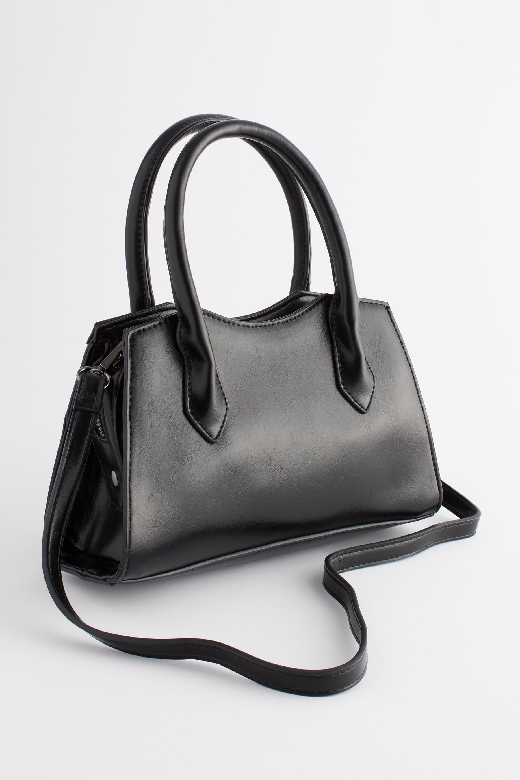 Handtasche mit Next Nieten (1-tlg) Handtasche Black