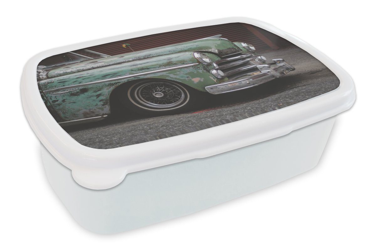 MuchoWow Lunchbox Auto - Oldtimer - Stoßstange, Kunststoff, (2-tlg), Brotbox für Kinder und Erwachsene, Brotdose, für Jungs und Mädchen weiß