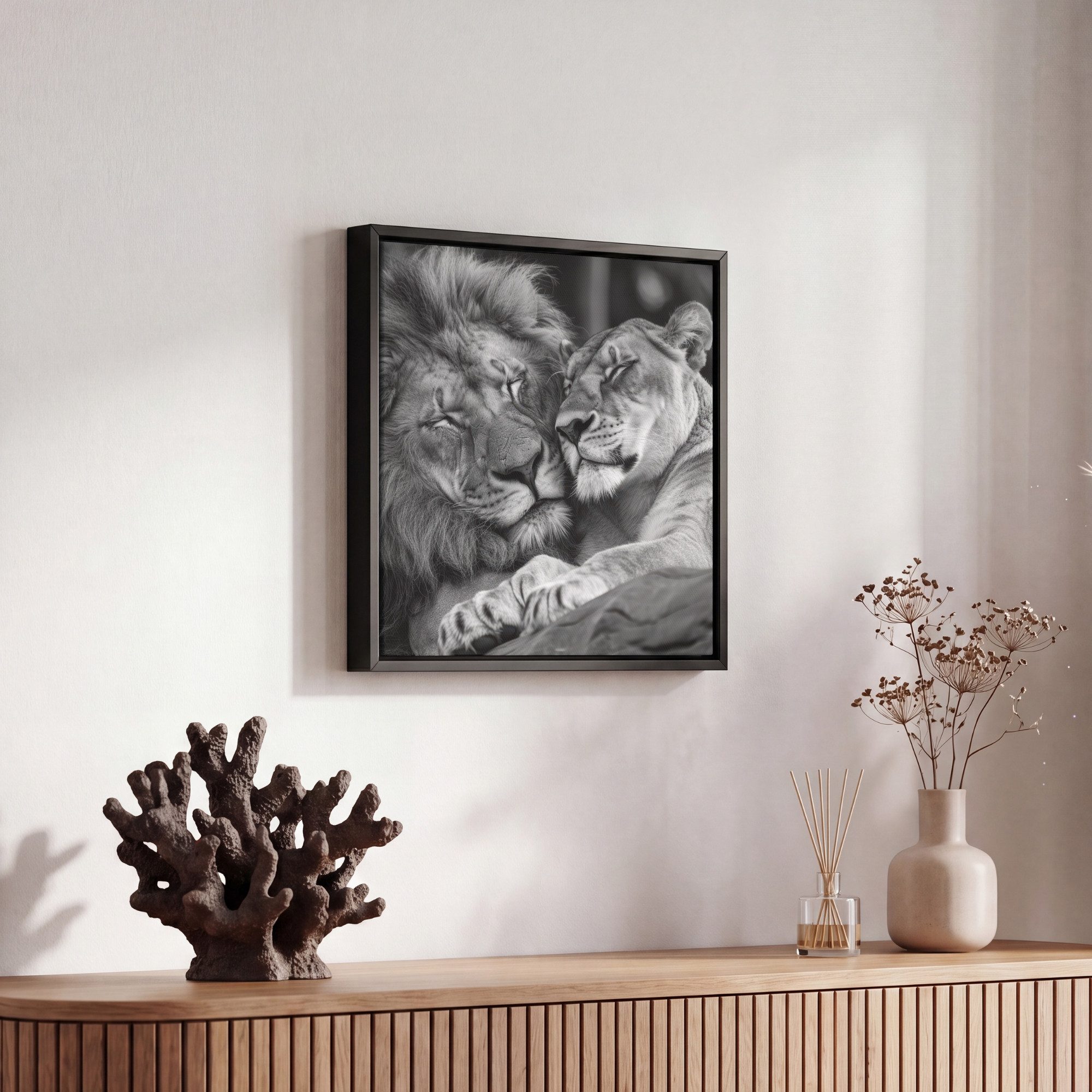 OneMillionCanvasses® Leinwandbild mit Rahmen - Löwen - Tiere - Schwarz - Weiß - Löwe, Fotodruck (1 St), Leinwand Bilder Klein, Wand Dekoration Aesthetic 20x20cm – Bild 5 von 5