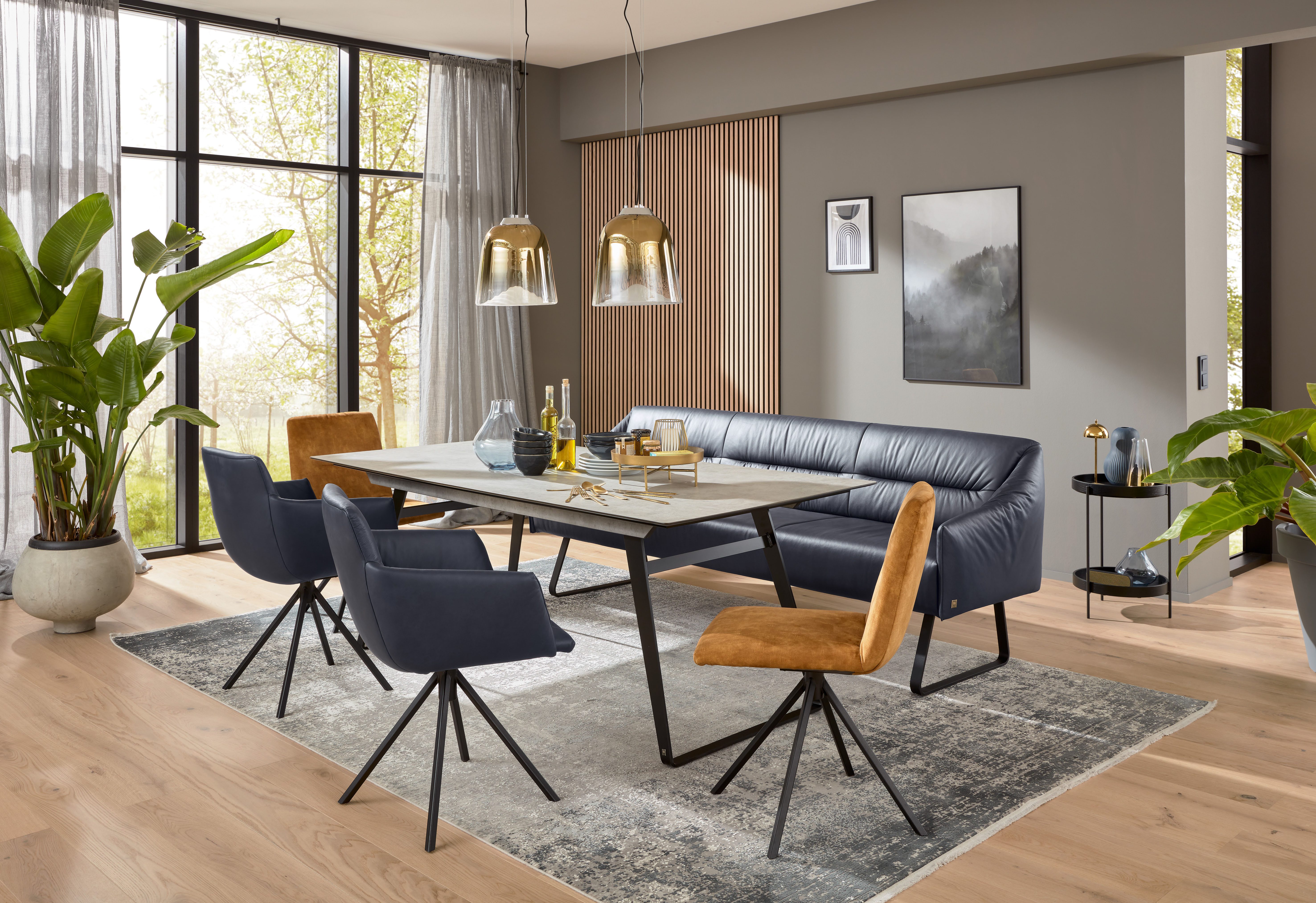 Musterring Esstisch, HPL-Platte in Zement-Design, Bügelgestell schwarz, drei Größen