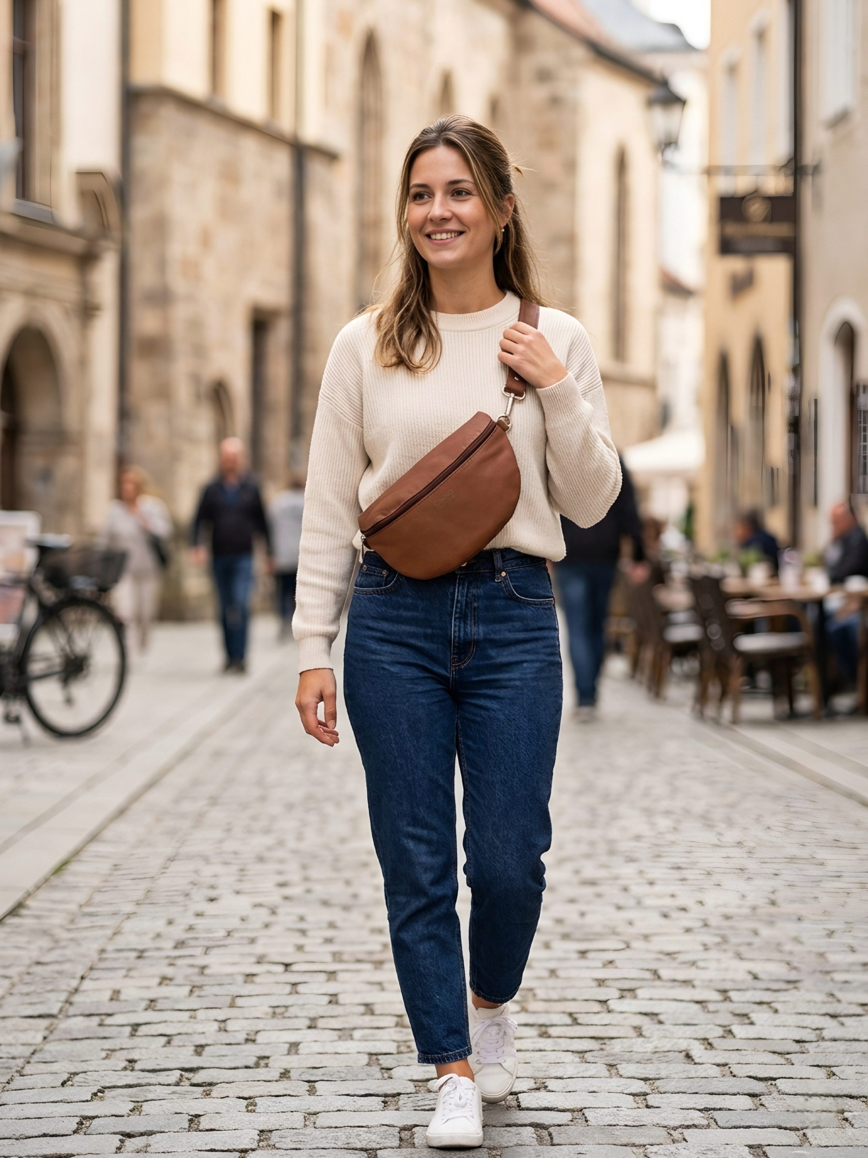 Cinino Schultertasche C6105, Crossbody-& Bauchtasche aus echtem Leder–Flexibler Style für jeden Tag