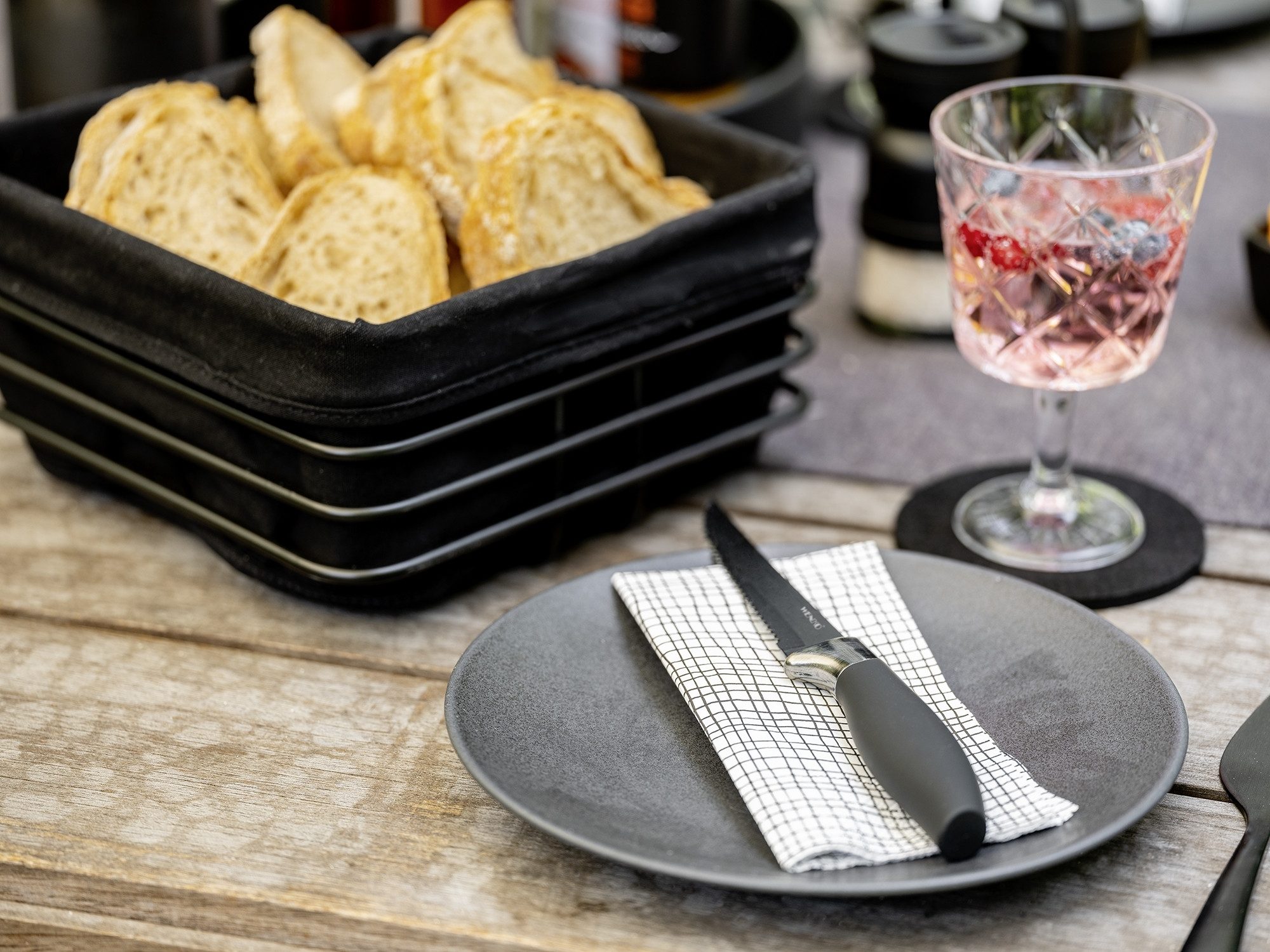 WENKO Messer-Set BBQ-Messer & Pizzaschneider (Set, 9-tlg), für Steaks, Grillgut, Pizza, rostfreier Edelstahl, ergonomischer Griff