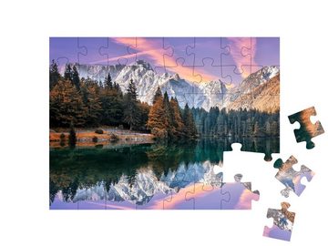 puzzleYOU Puzzle Sonnenaufgang am Fusine-See vor dem Mongart, 48 Puzzleteile, puzzleYOU-Kollektionen Seen, Alpen, Natur, Wälder, Italien, Landschaft