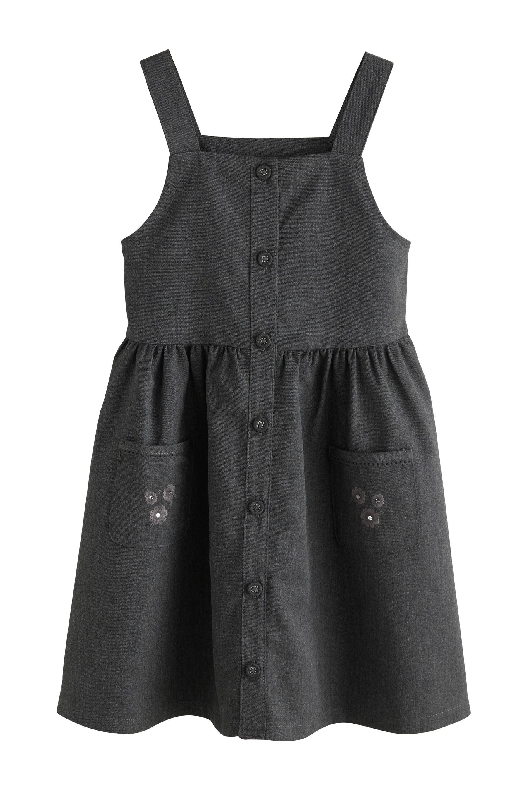 Next Latzkleid Geknöpftes Latzkleid für die Schule mit Stickerei (1-tlg)