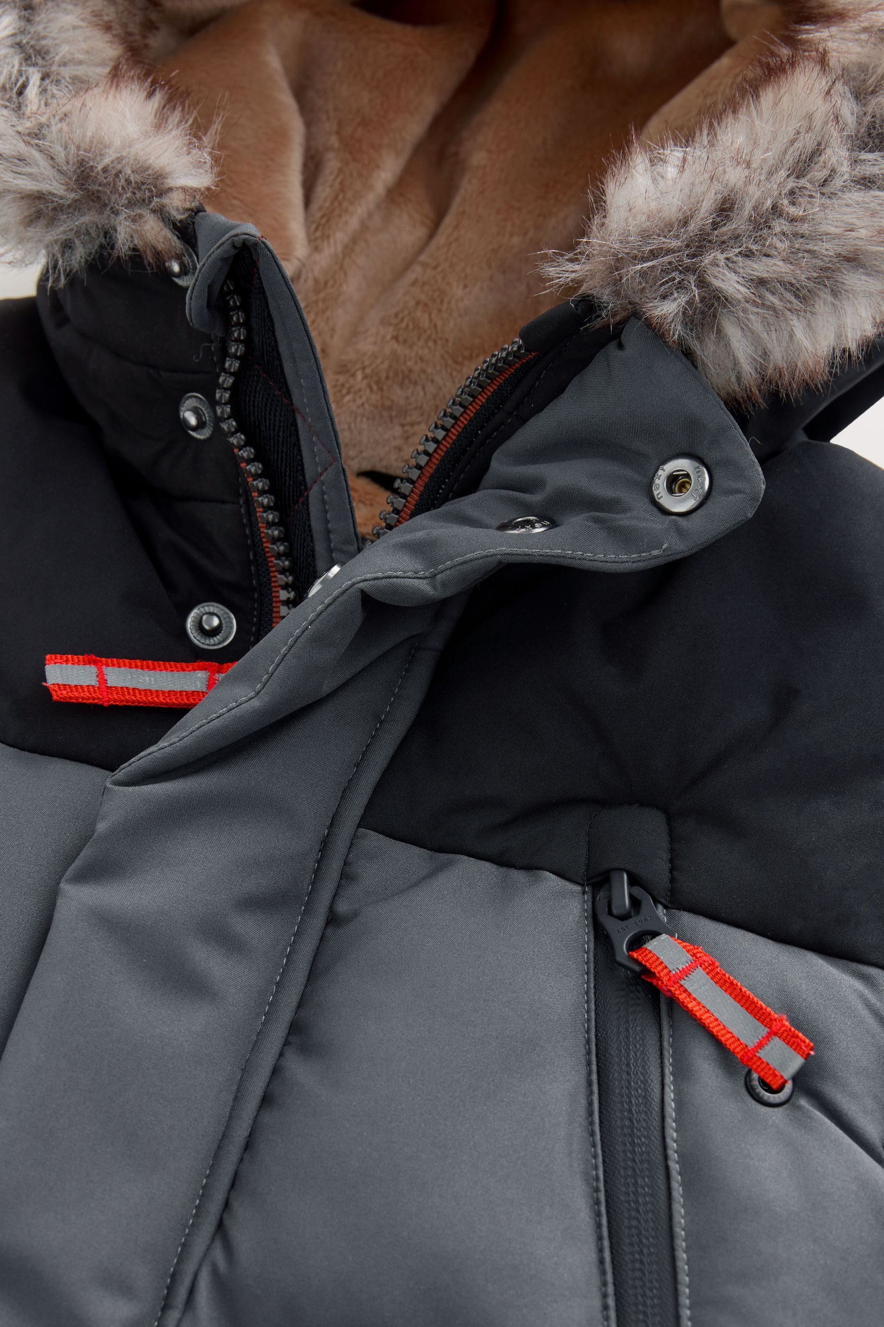 Next Funktionsmantel Wasserdichter, warmer, wattierter Mantel (1-tlg)