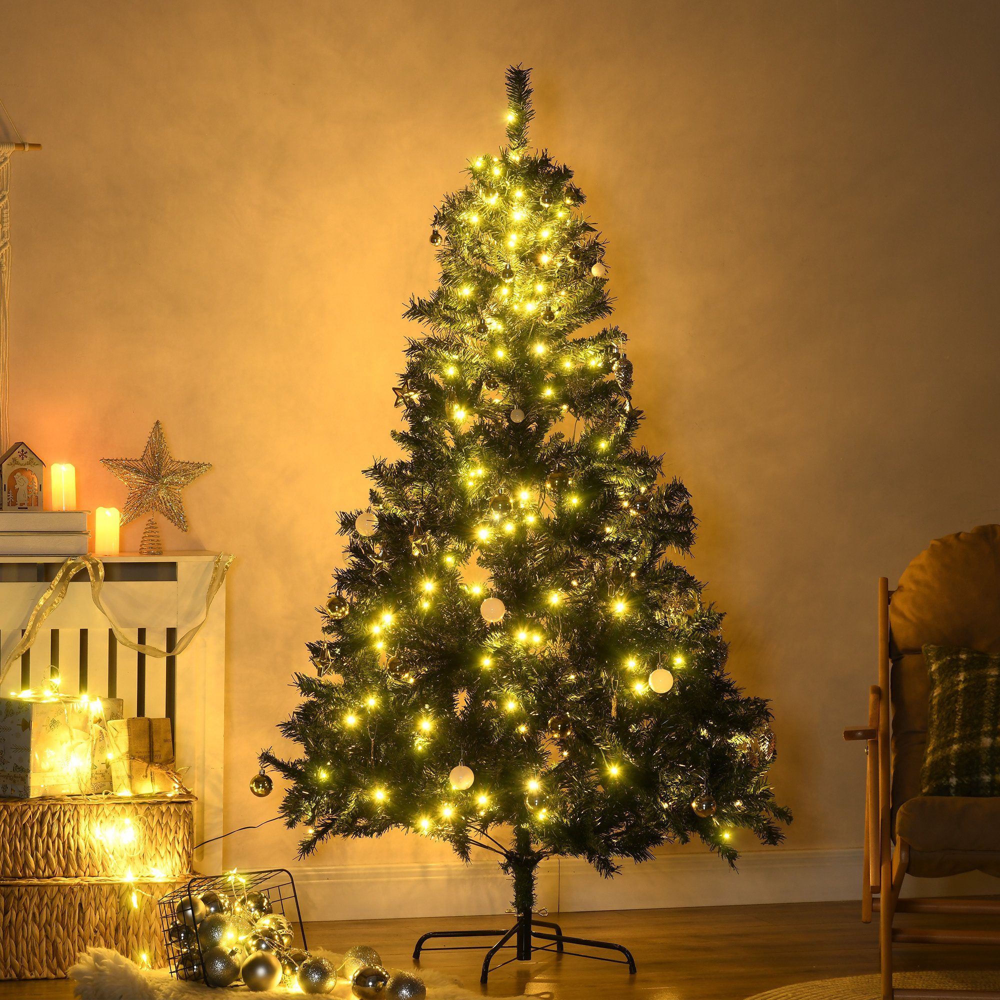 HOMCOM Künstlicher Weihnachtsbaum mit Deko 200 LEDs 745 Spitzen, Tannen, 112 x 180 cm (BxH), grün