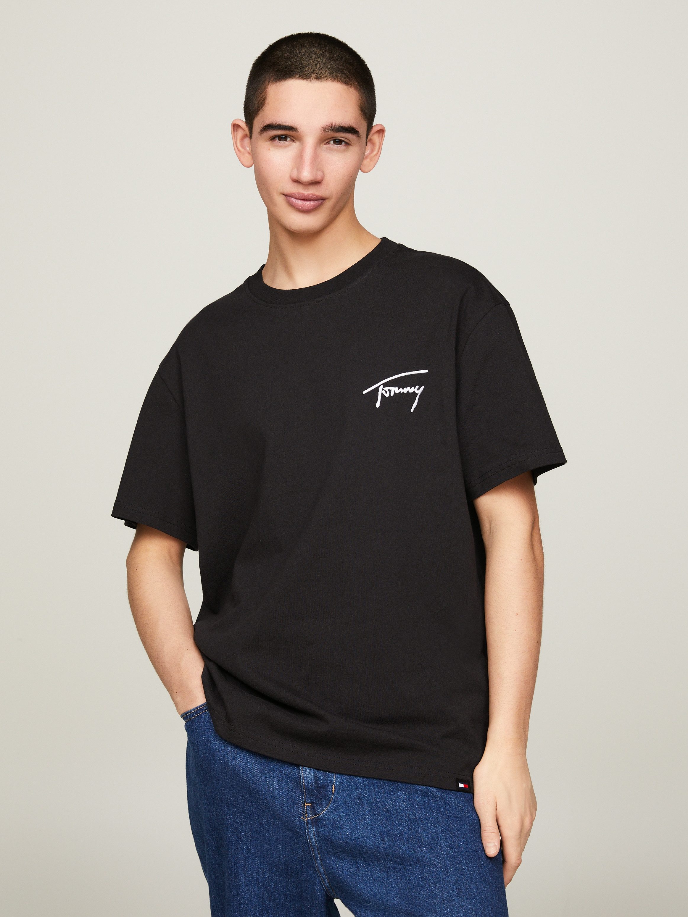 Tommy Jeans T-Shirt TJM REG SIGNATURE TEE EXT mit aufgesticktem Signatur-Logo