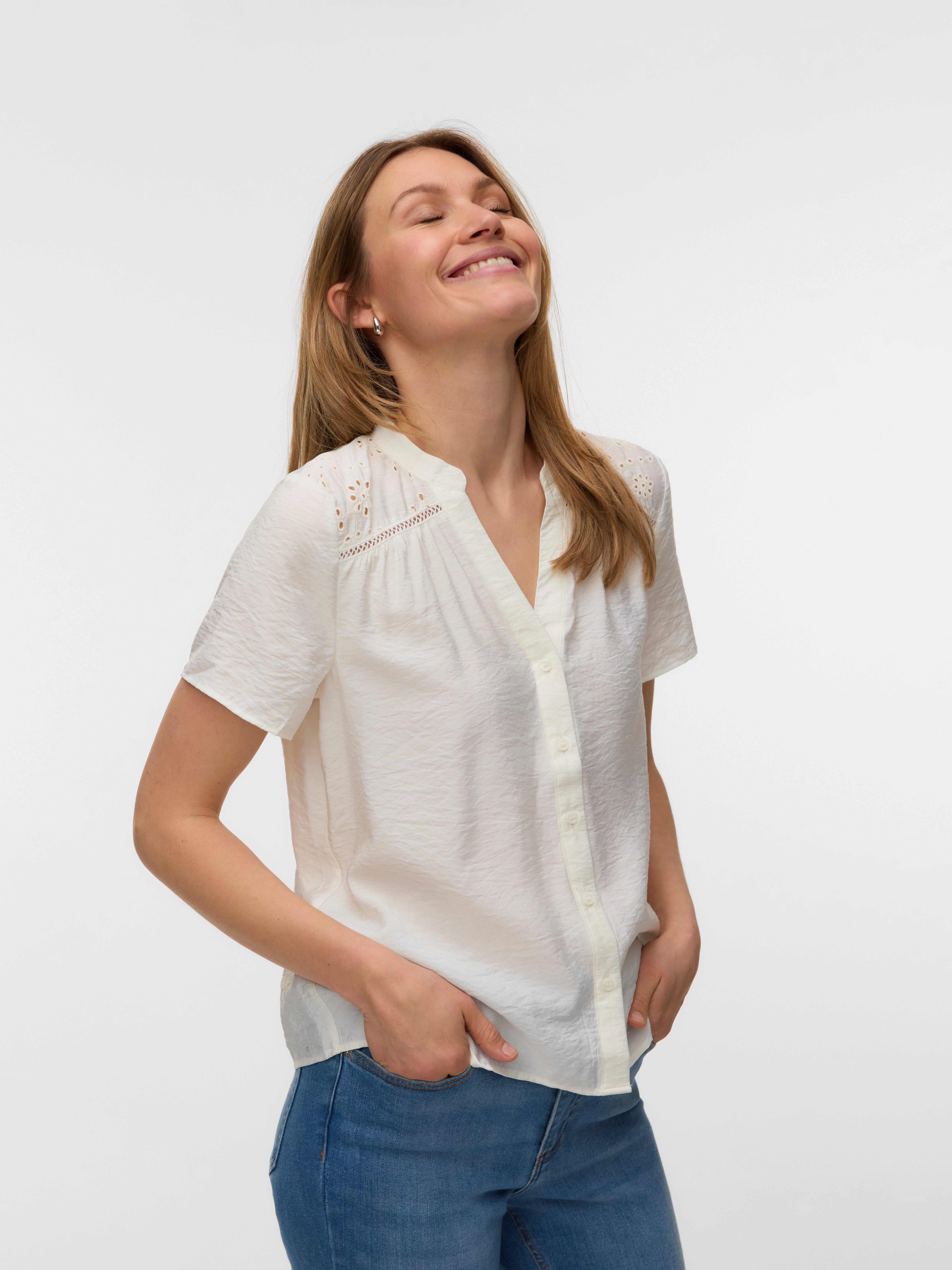 Vero Moda Kurzarmbluse VMJOSIE SS EMB TOP WVN Viskosemischung