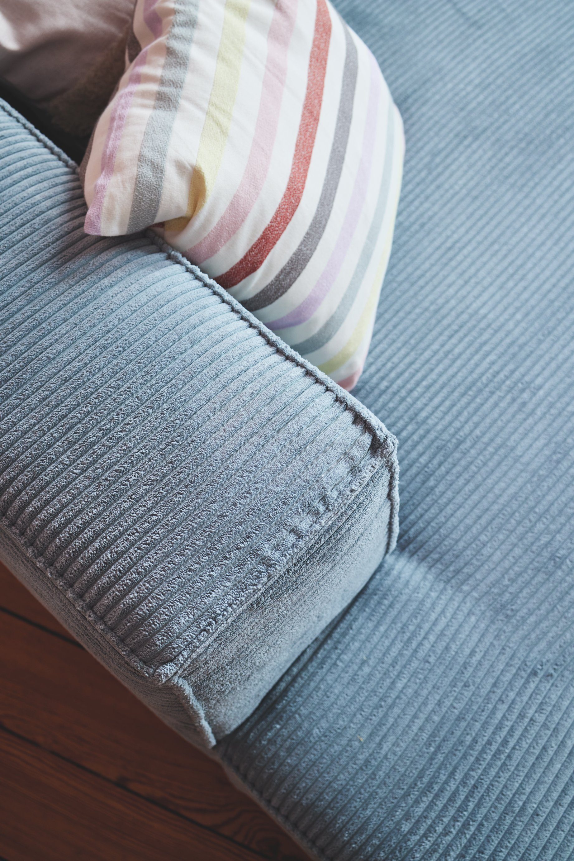 HOME OF COLORS Big-Sofa BIG CUBE – das kubische Ecksofa mit extra-tiefem, soften Sitzgefühl, in weichem Cordstoff und vielen schönen Farben