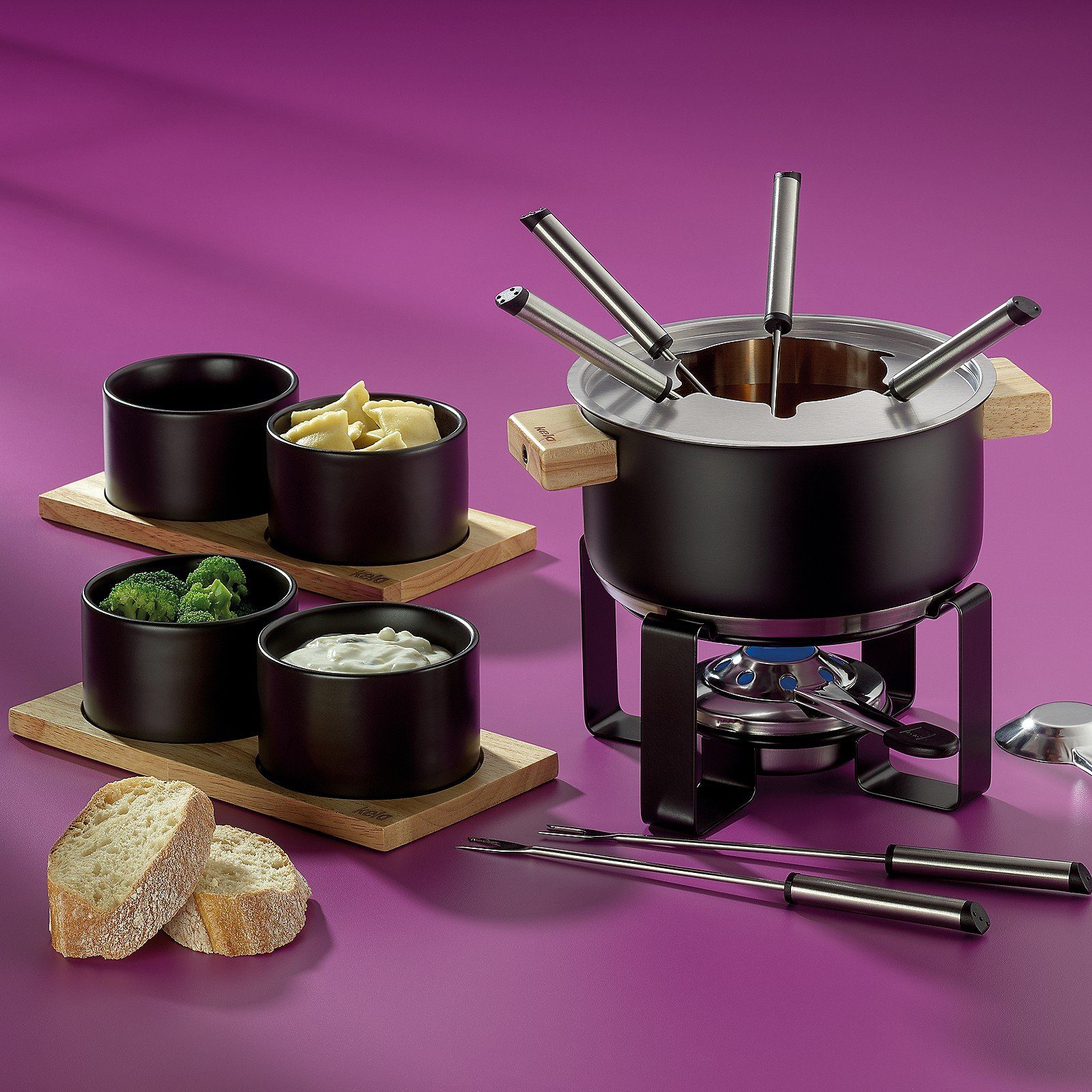 kela Fondue Gunten, 16tlg. Topf Edelstahl Induktion inkl Schälchen, 2 Tablets & Gabeln