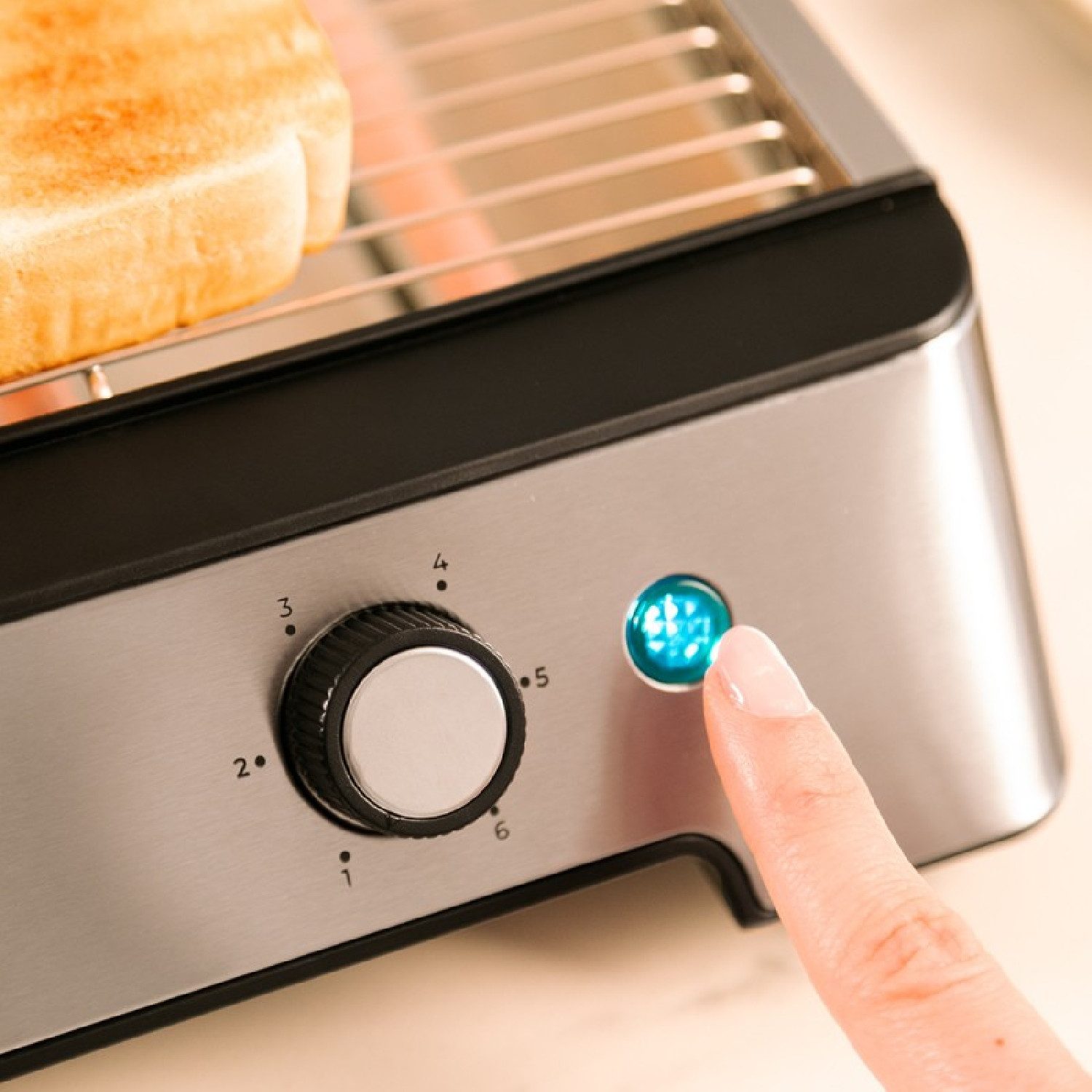 Cecotec 2-in-1-Toaster NiceSlice Inox, 800 W, NiceSlice Inox – Bild 5 von 5