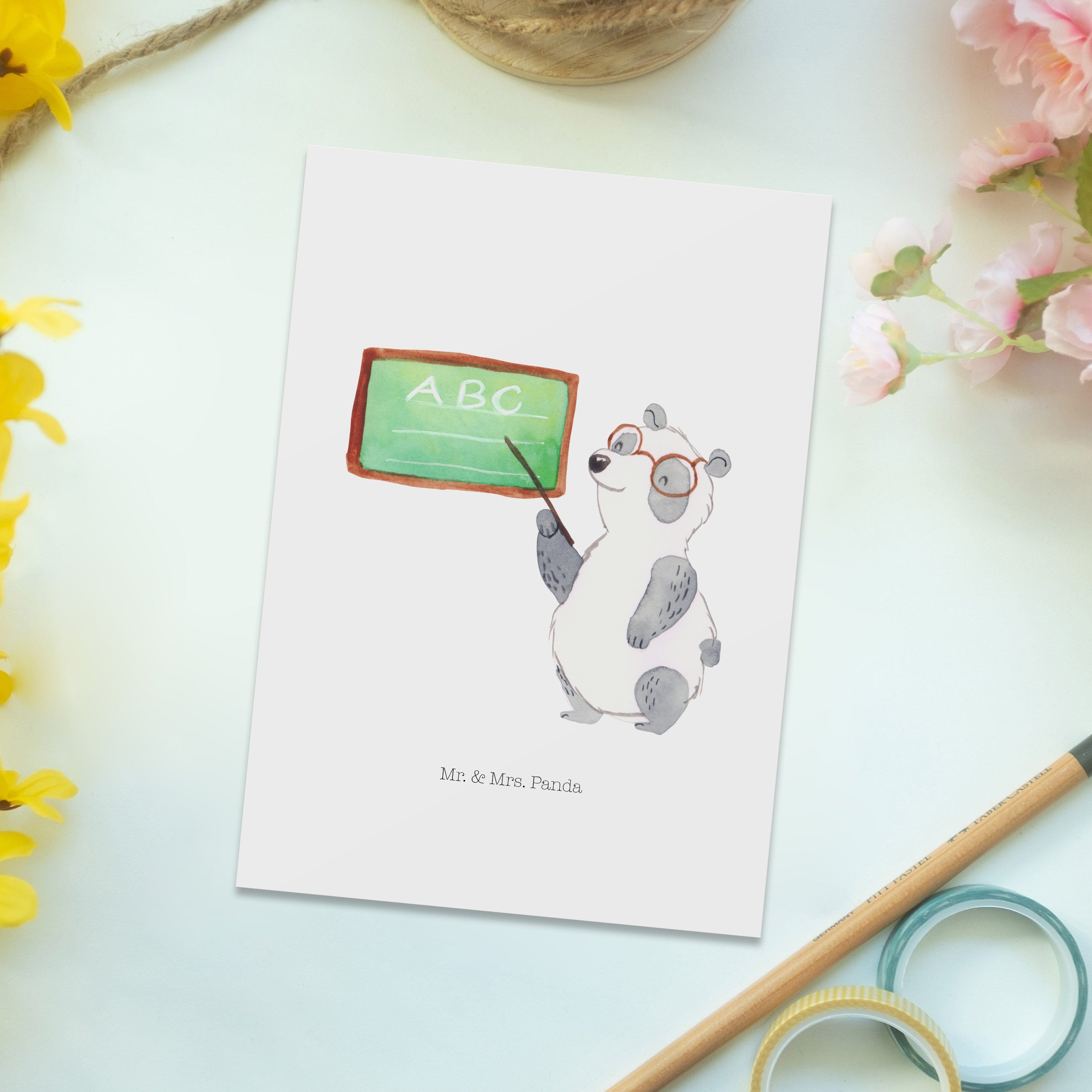 Mrs. Gut - Postkarte Weiß Geschenk, Lehrer & Mr. Panda - Einladungskarte, lustige Sprüche, Panda