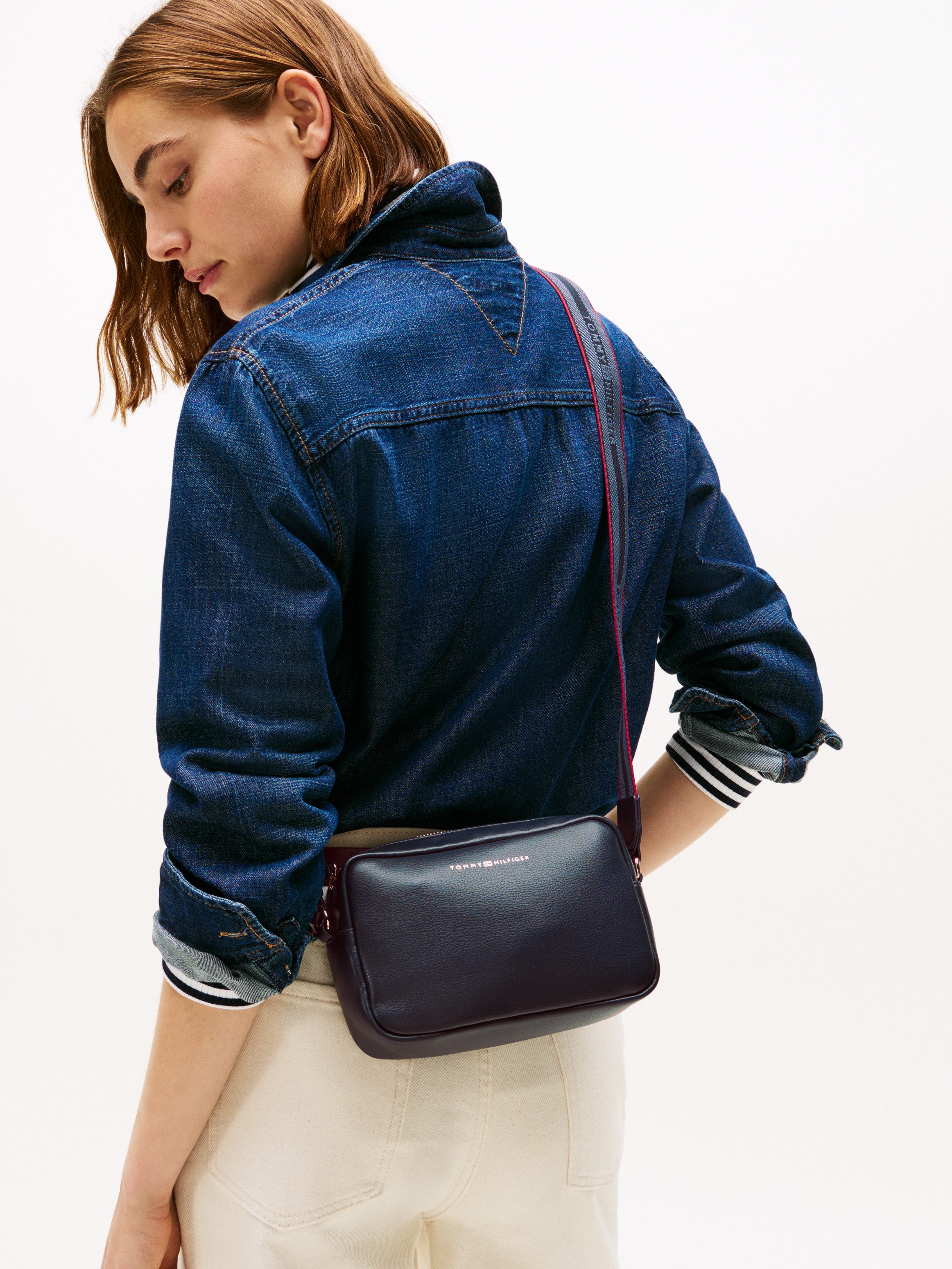 Tommy Hilfiger Mini Bag TH LOGOTAPE CAMERA BAG, Damen Umhängetasche, Schultertasche mit Logoschriftzug
