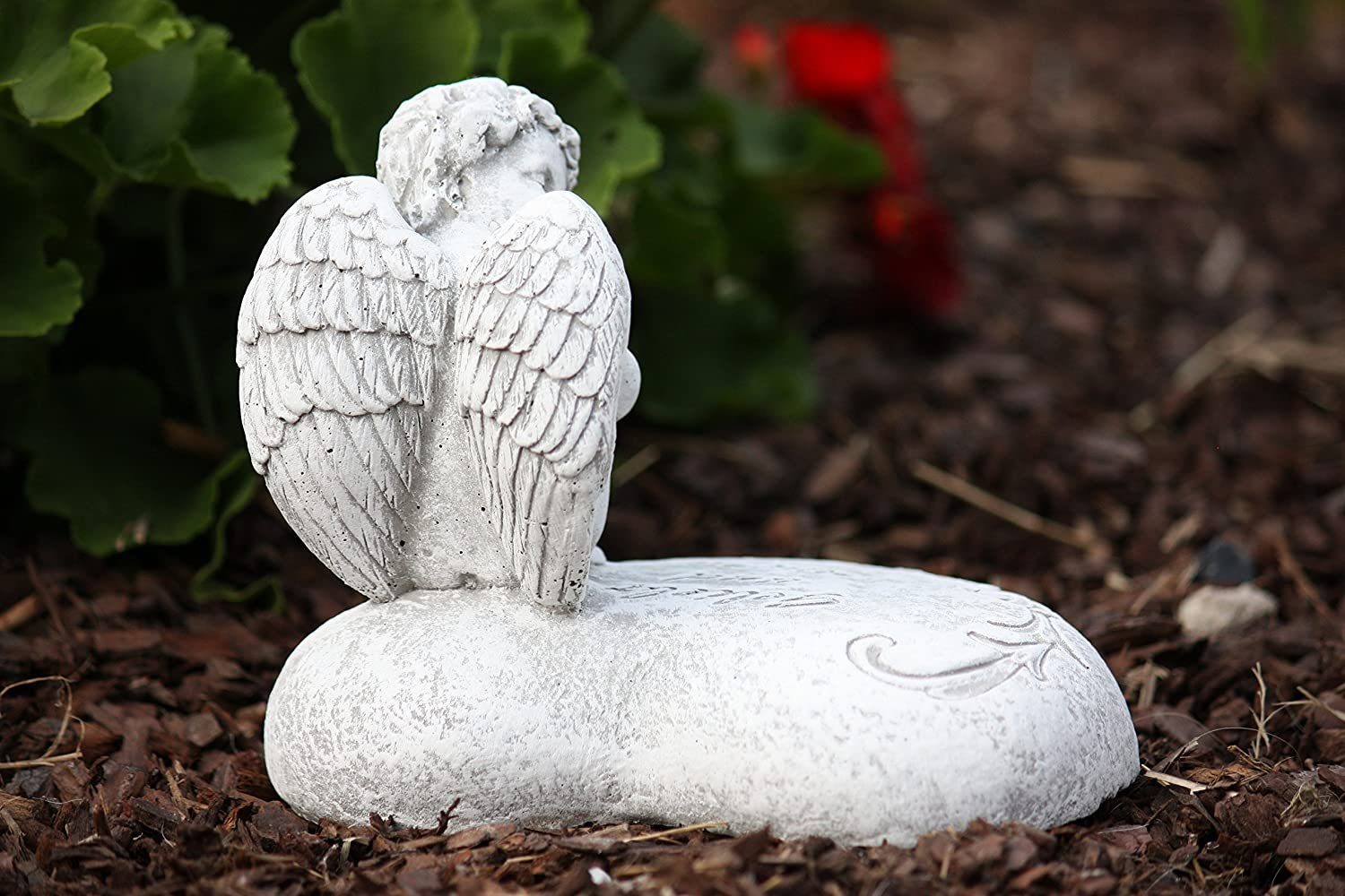 Engelfigur Unvergessen auf Steinfigur Engel Herz and und Geliebt Style Stone