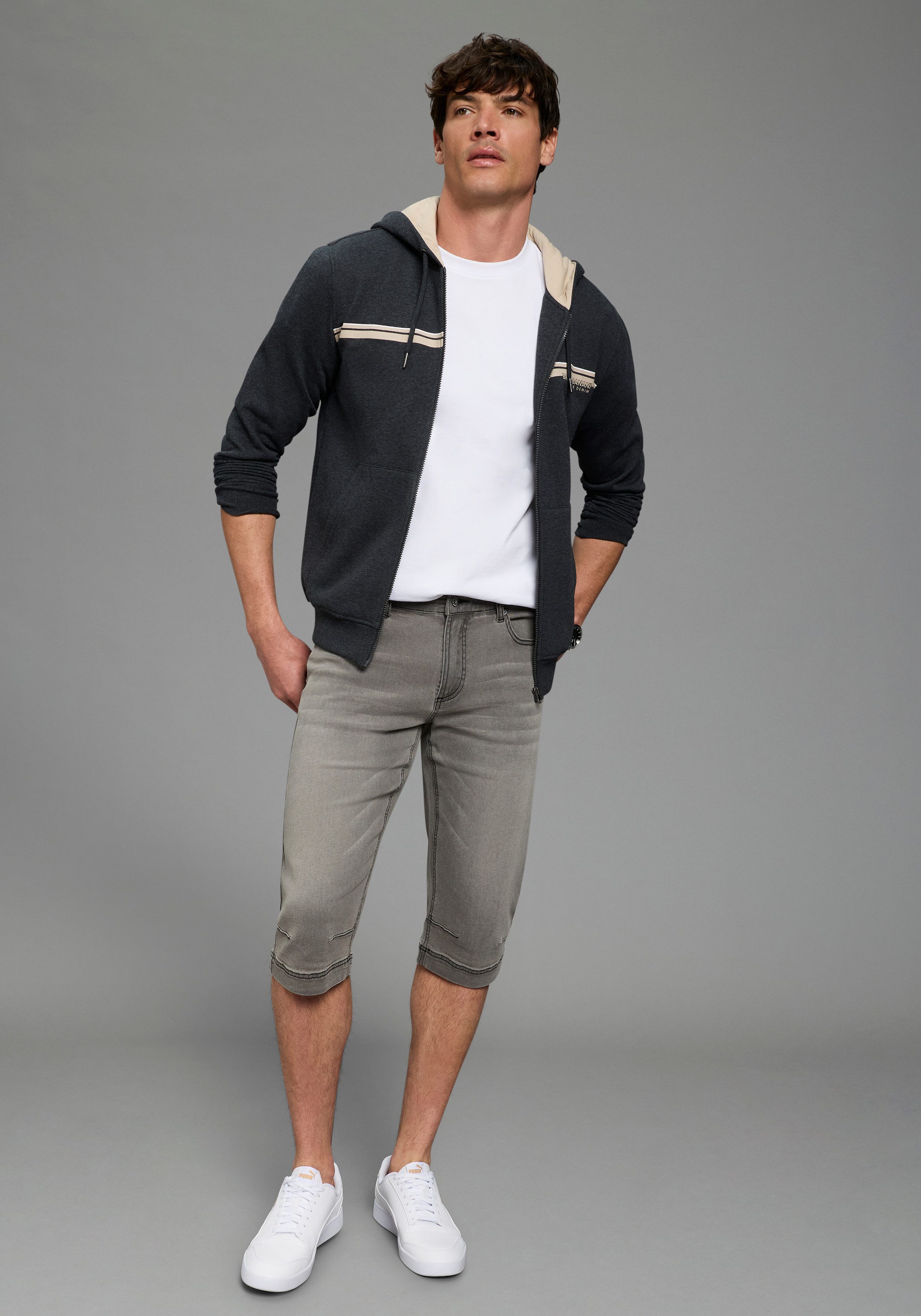 Zum Outfit 1