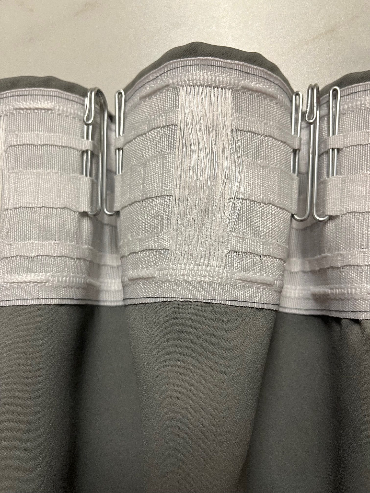 novumfix Verdunkelungsvorhang Sunout/70 grau KombiBand XXL bis 350 cm lang, verdunkelnd, Thermovorhang, Kombiband – Bild 2 von 5