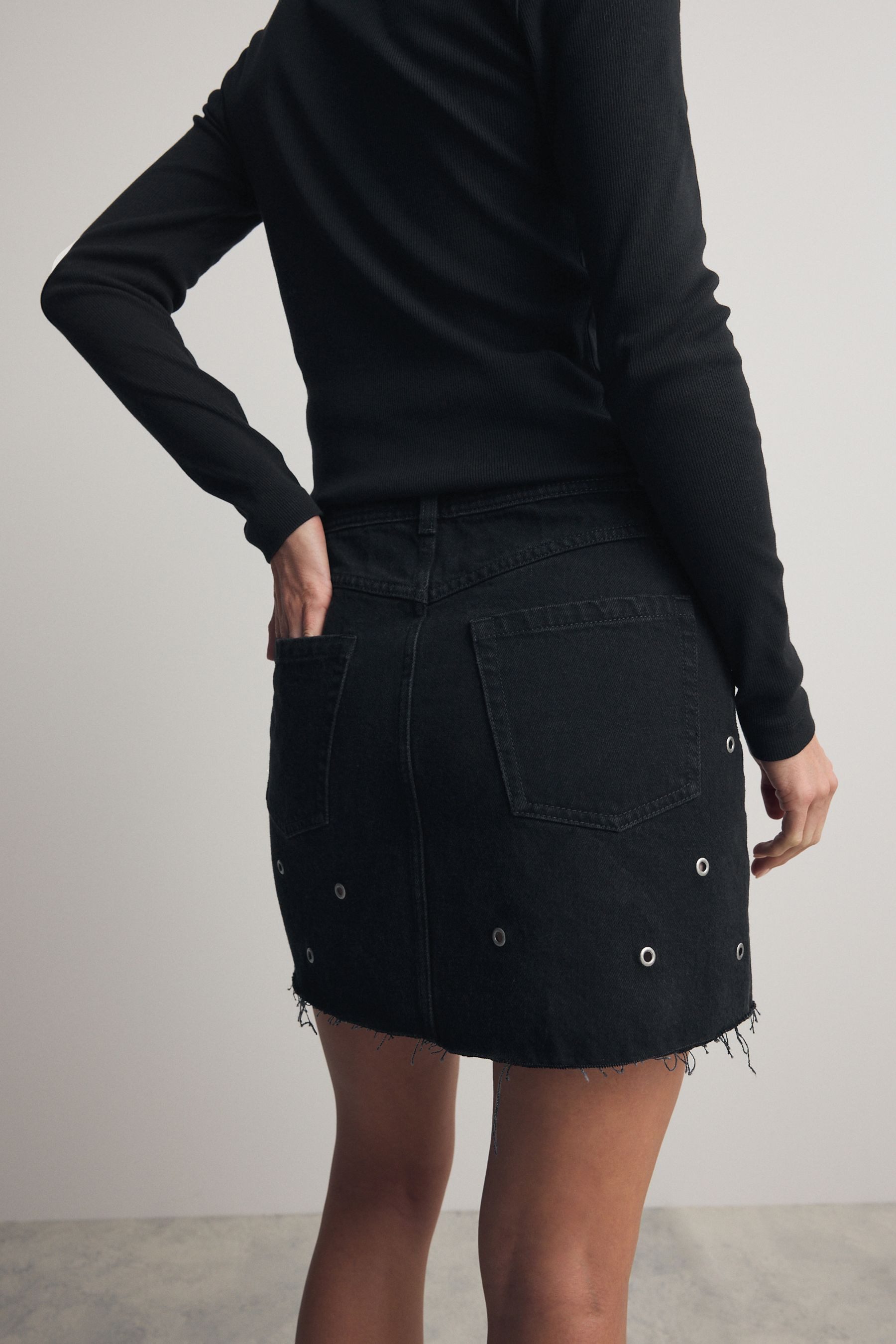 Next Jeansrock Jeans-Minirock mit Ösenverzierung (1-tlg) günstig online kaufen