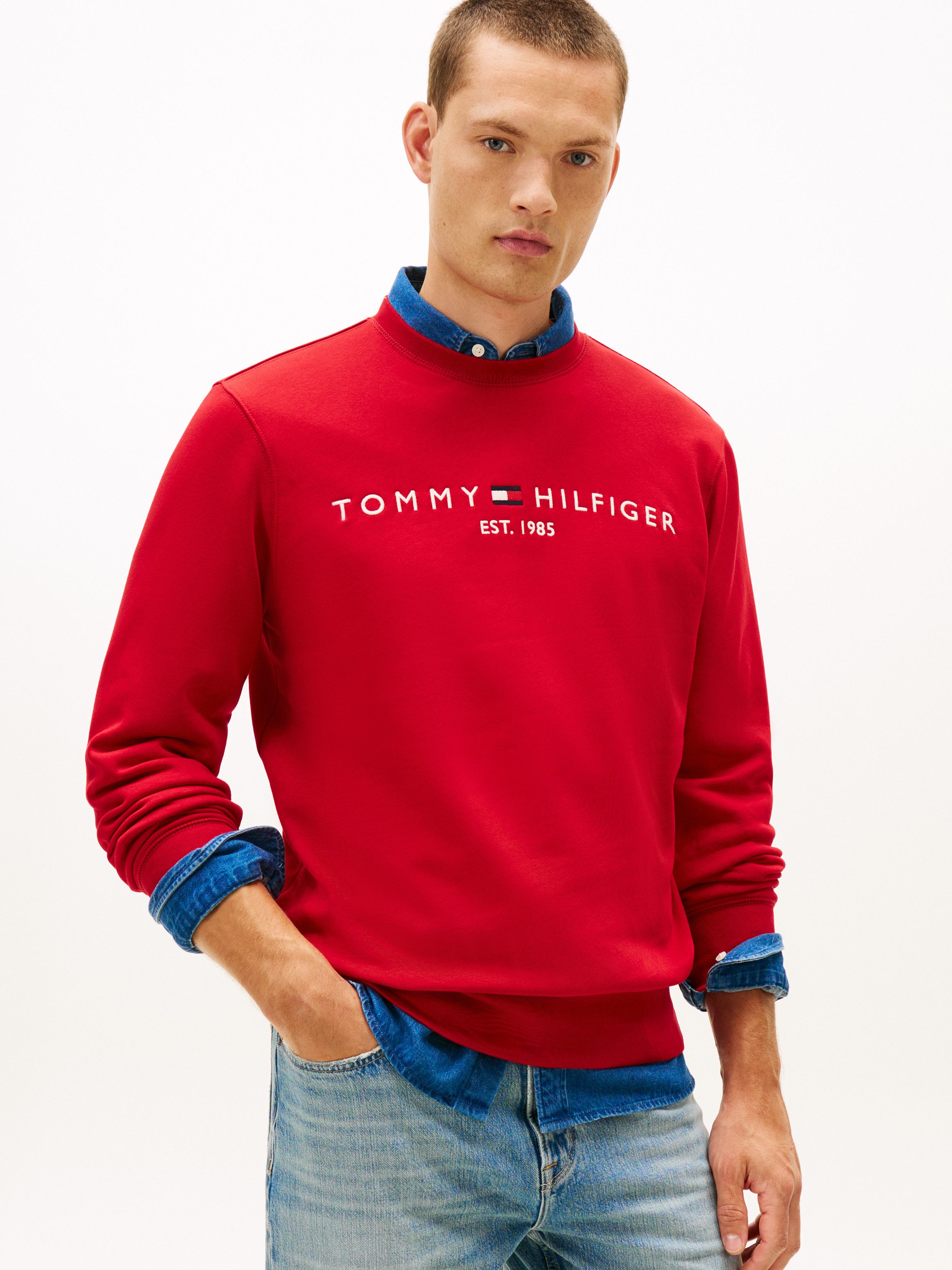 Tommy Hilfiger Sweatshirt TOMMY LOGO SWEATSHIRT mit Rundhals und Stickerei unifarben, casual, regular fit, Baumwollmix, Rundhals