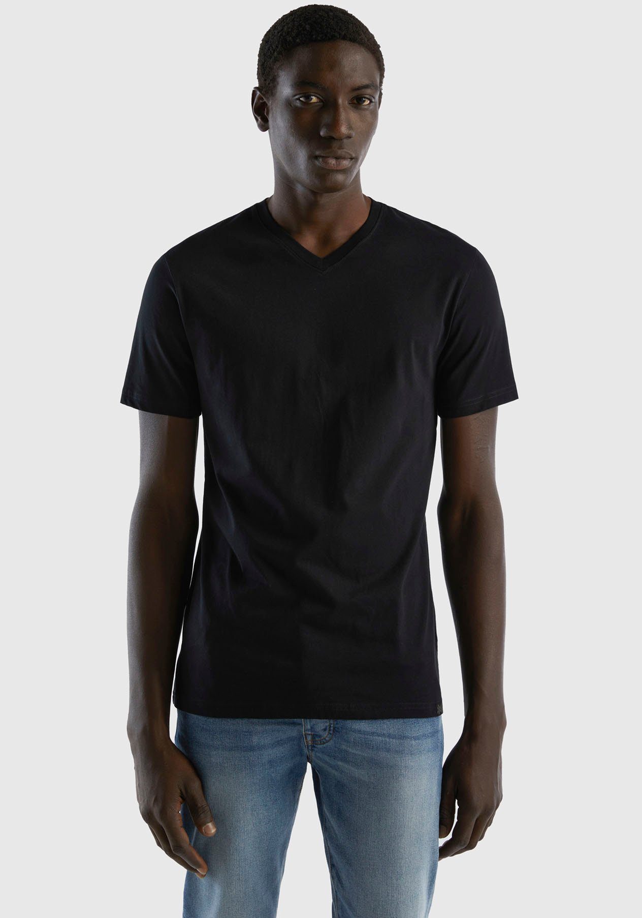United Colors of Benetton T-Shirt in cleaner Basic-Form günstig online kaufen